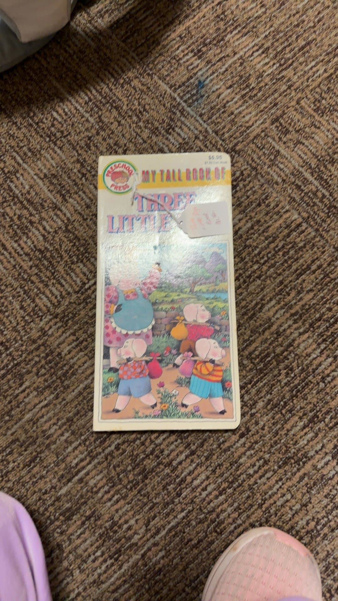 My Tall Book of Three Little Pigs