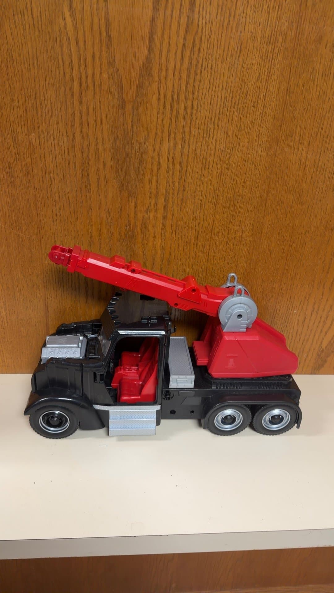 Mattel WWE Wrekkin' Construction Crane Vehicle Truck - Image 1