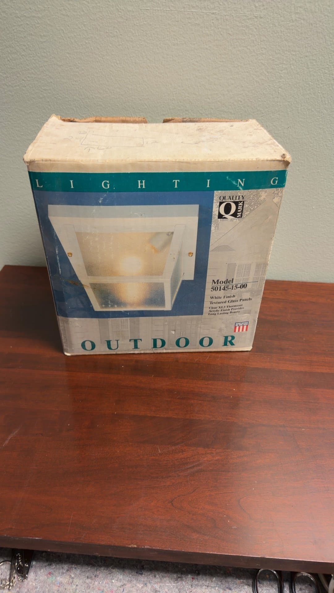 Quality Mark Outdoor Lighting Fixture - Image 1