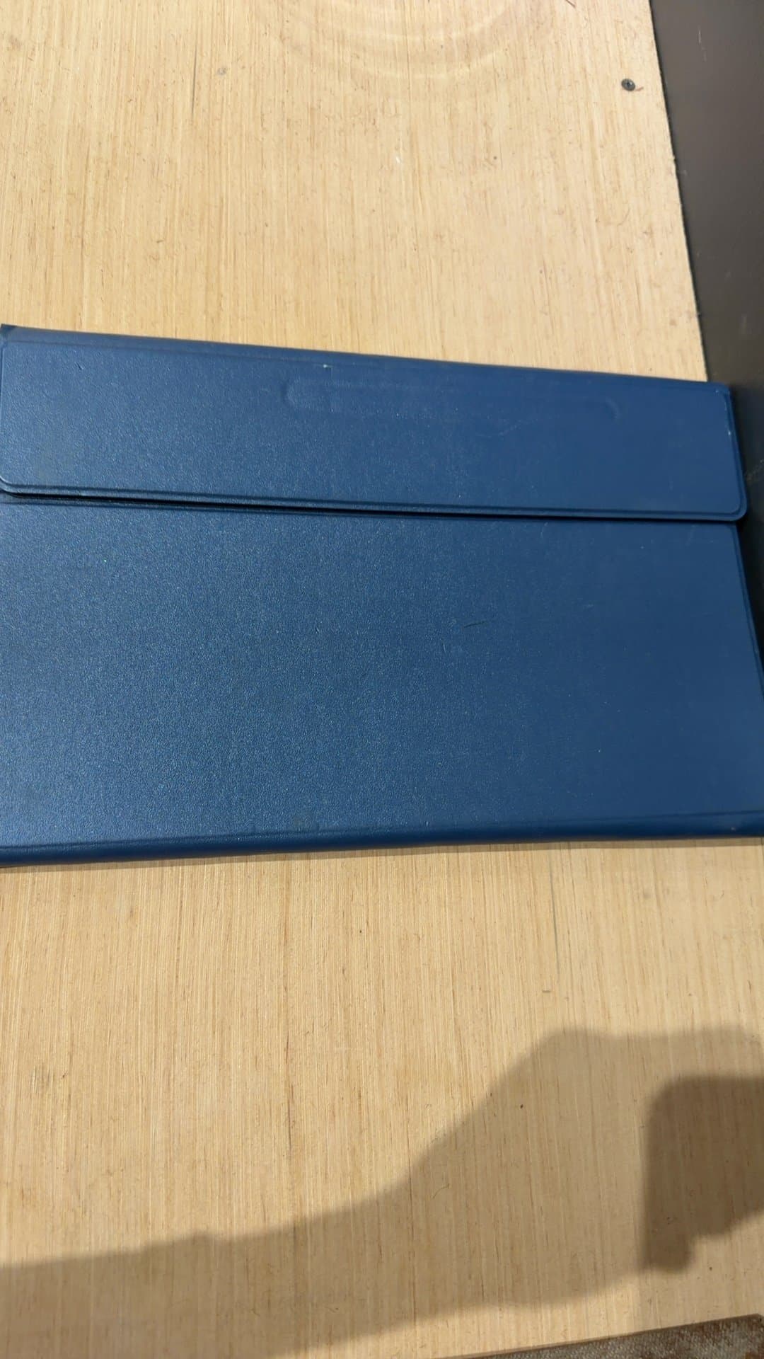 Wireless Bluetooth Keyboard Tablet Folio Case - Image 1