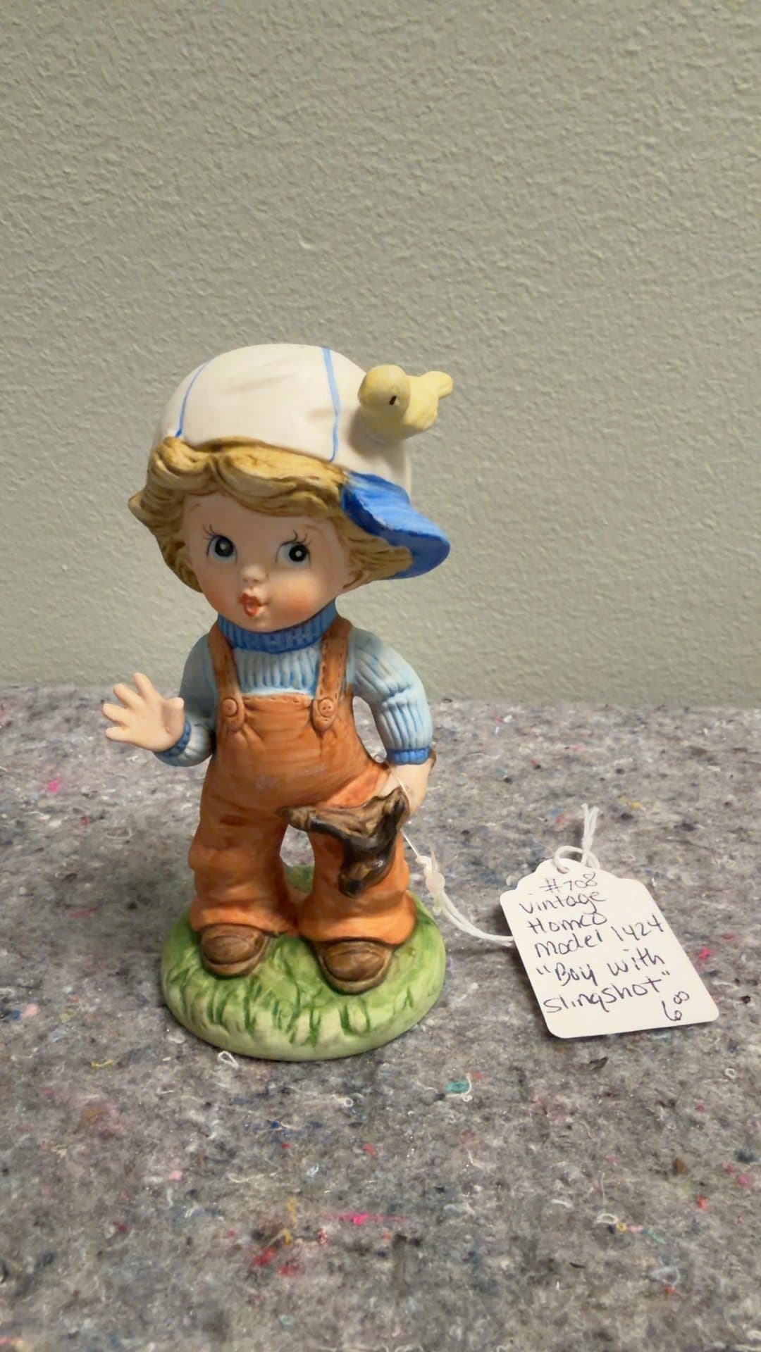 Vintage Homco Model 1424 'Boy with Slingshot' Figurine - Image 1