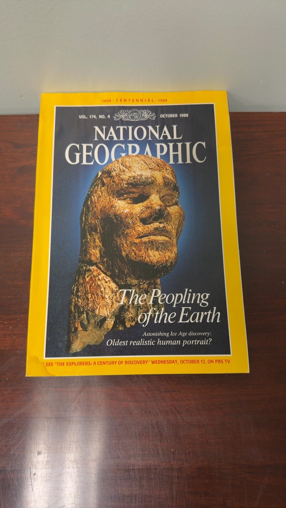 National Geographic Magazine October 1988 - Image 1