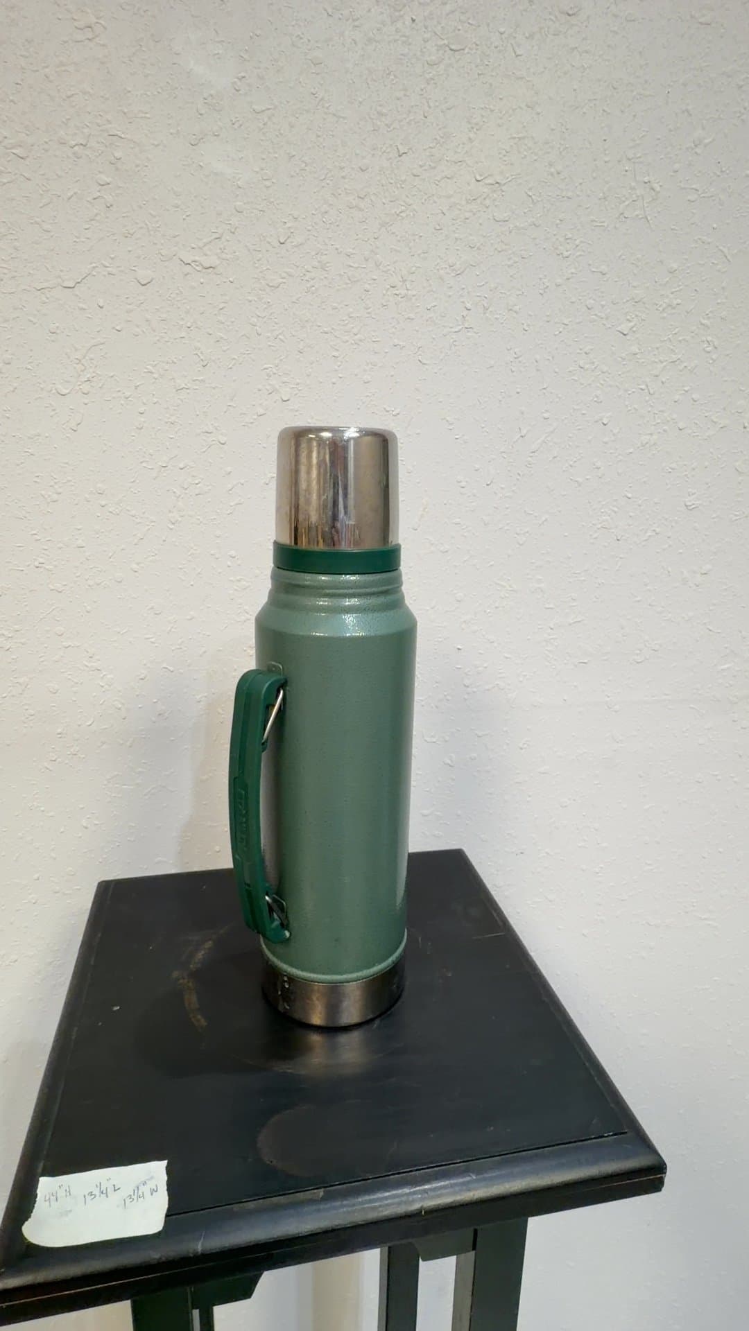 Stanley Classic Vacuum Insulated Thermos Bottle 1.1 Qt Hammertone Green - Image 1
