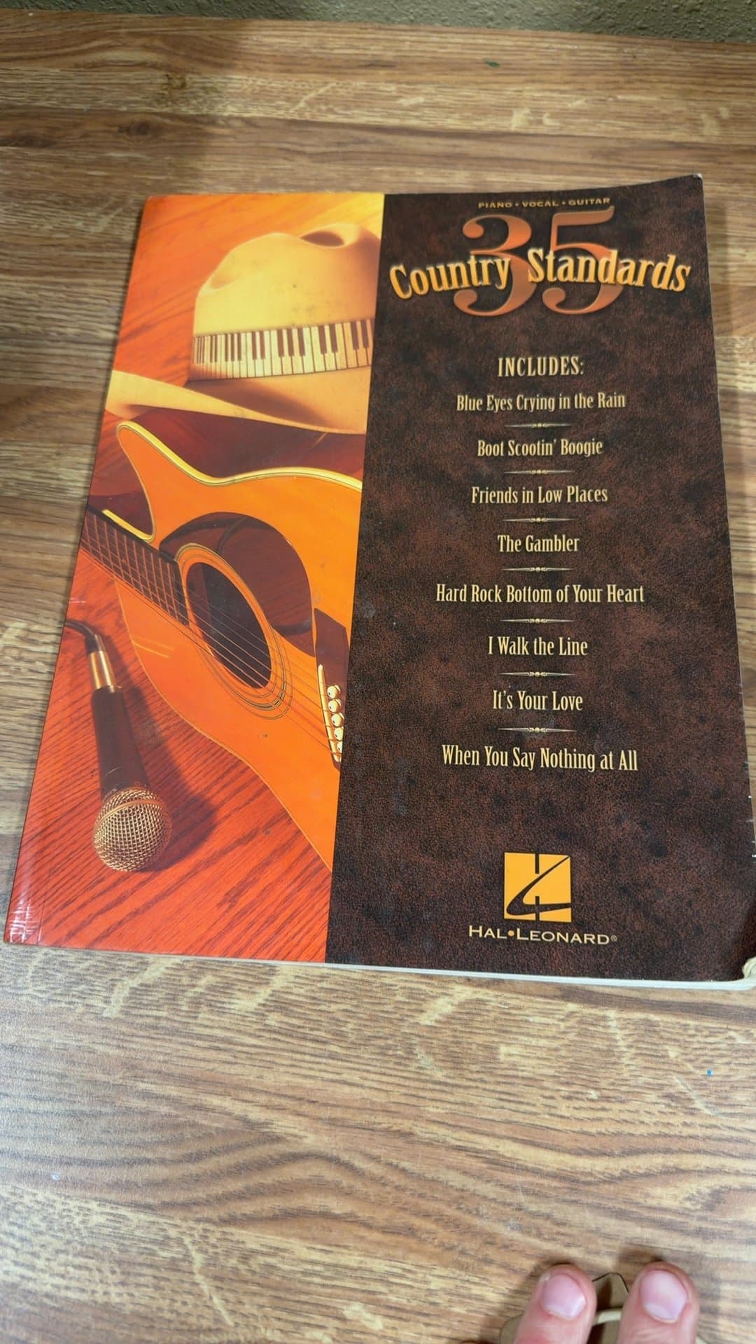 35 Country Standards Songbook - Image 1