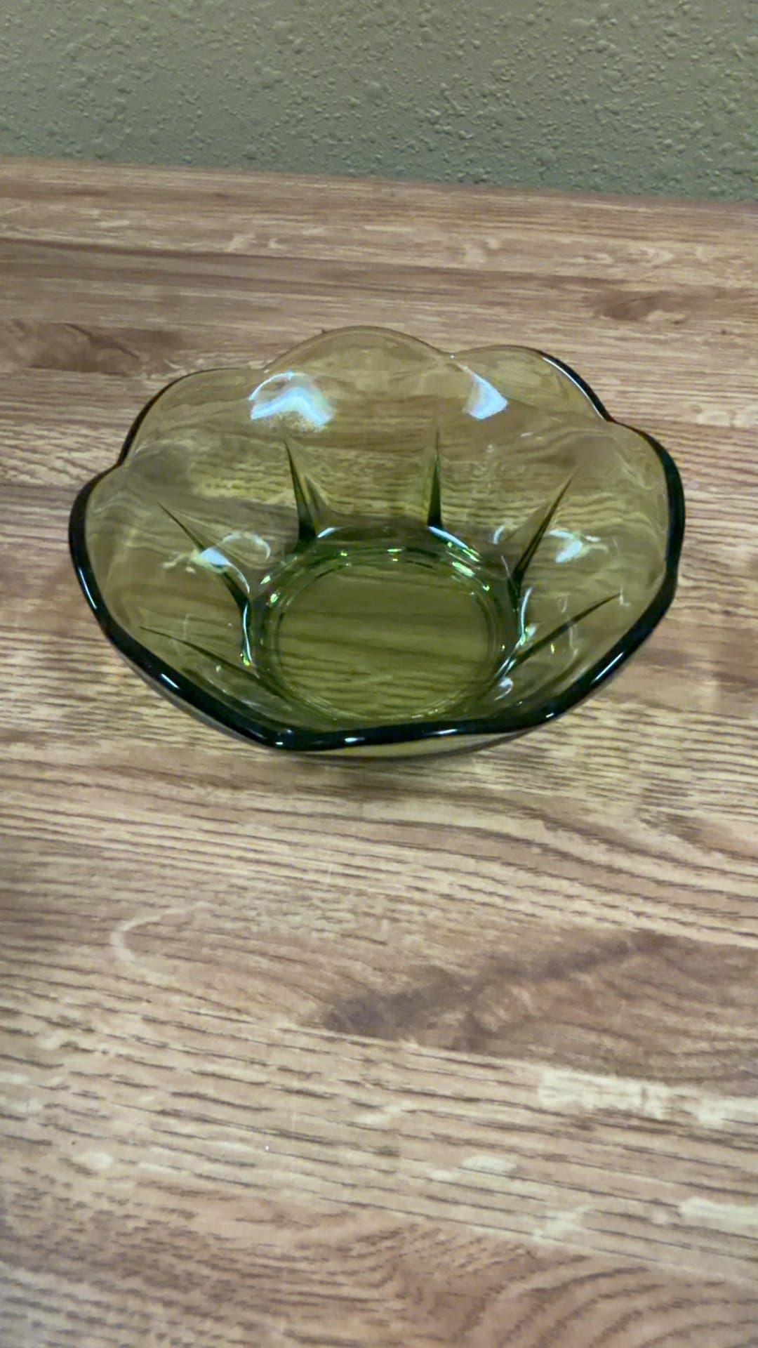 Anchor Hocking Avocado Green Glass Bowl - Image 1