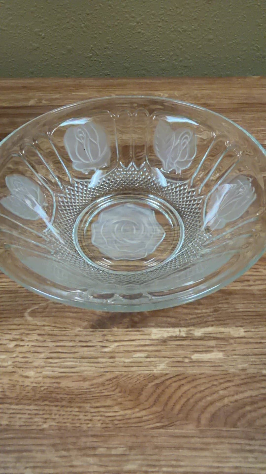 Etched Glass Bowl with Rose Design - Image 1
