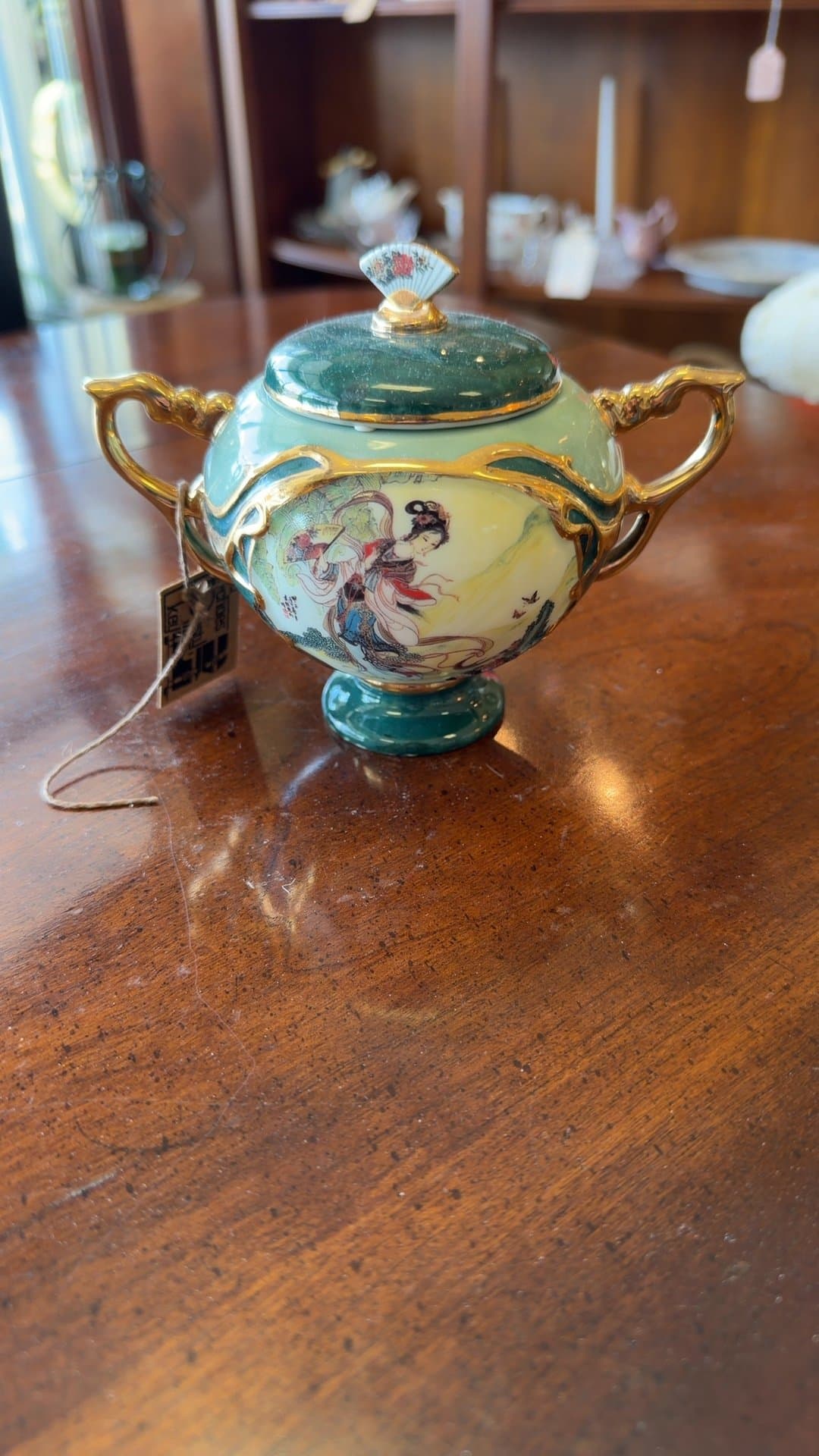 Beauties of the Red Mansion Teapot - Image 1