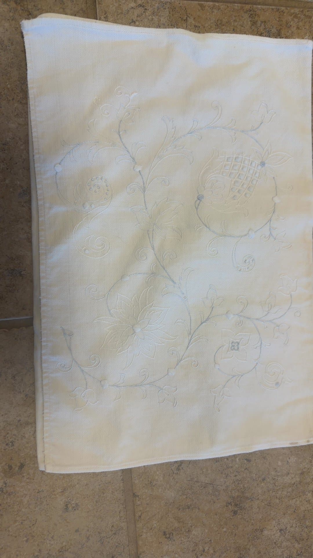 Item 14 - Image 1