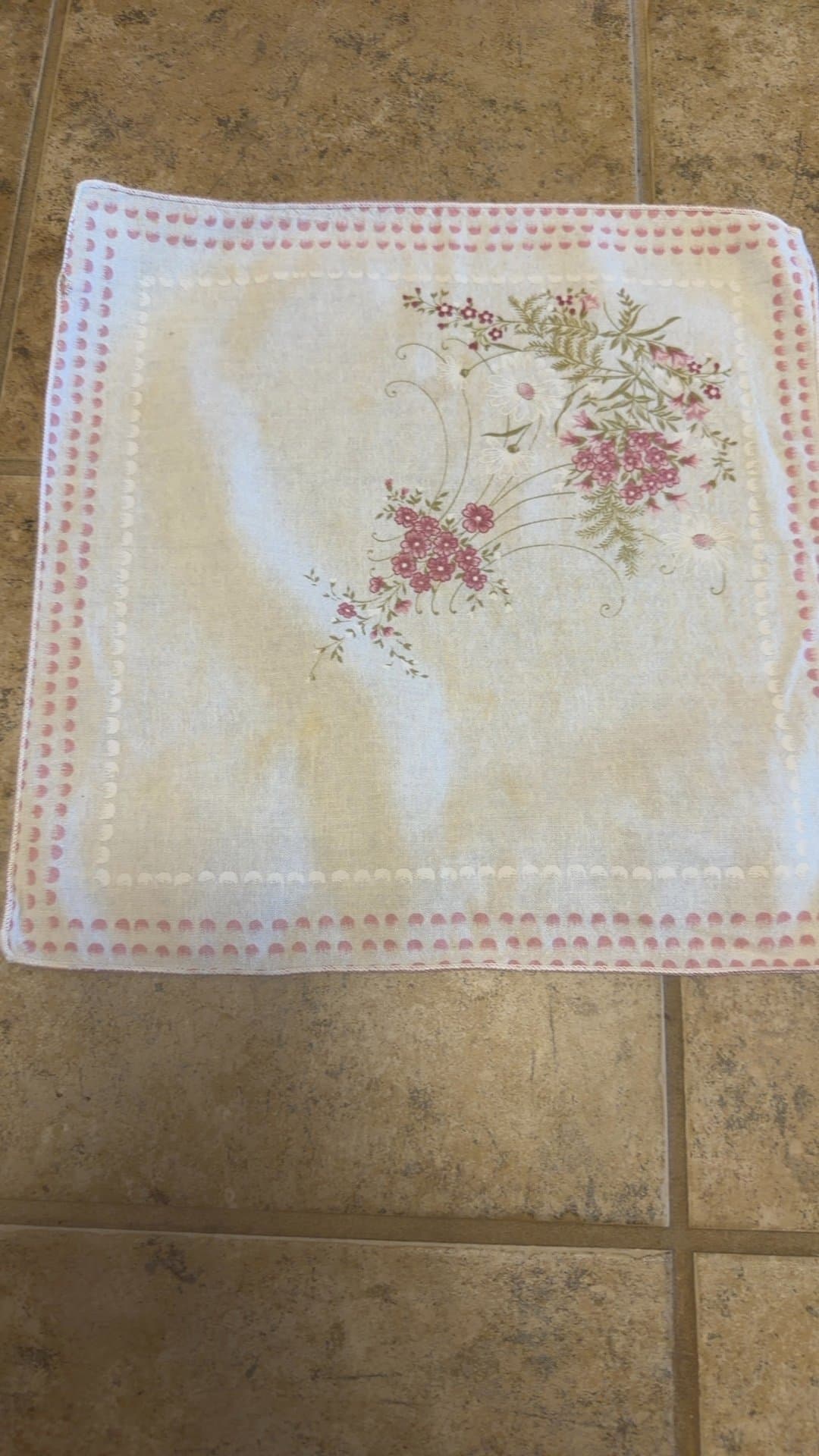 Floral Embroidered Placemat - Image 1