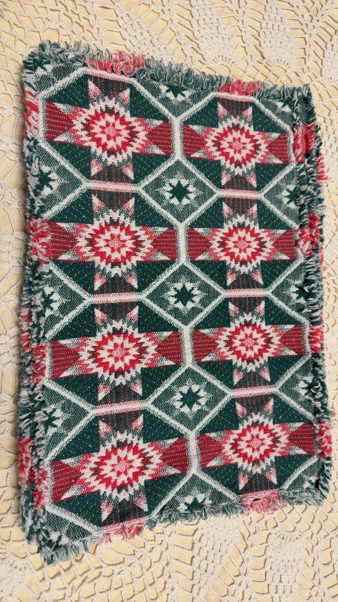 Woven Christmas Star Pattern Placemat Set-4 - Image 1