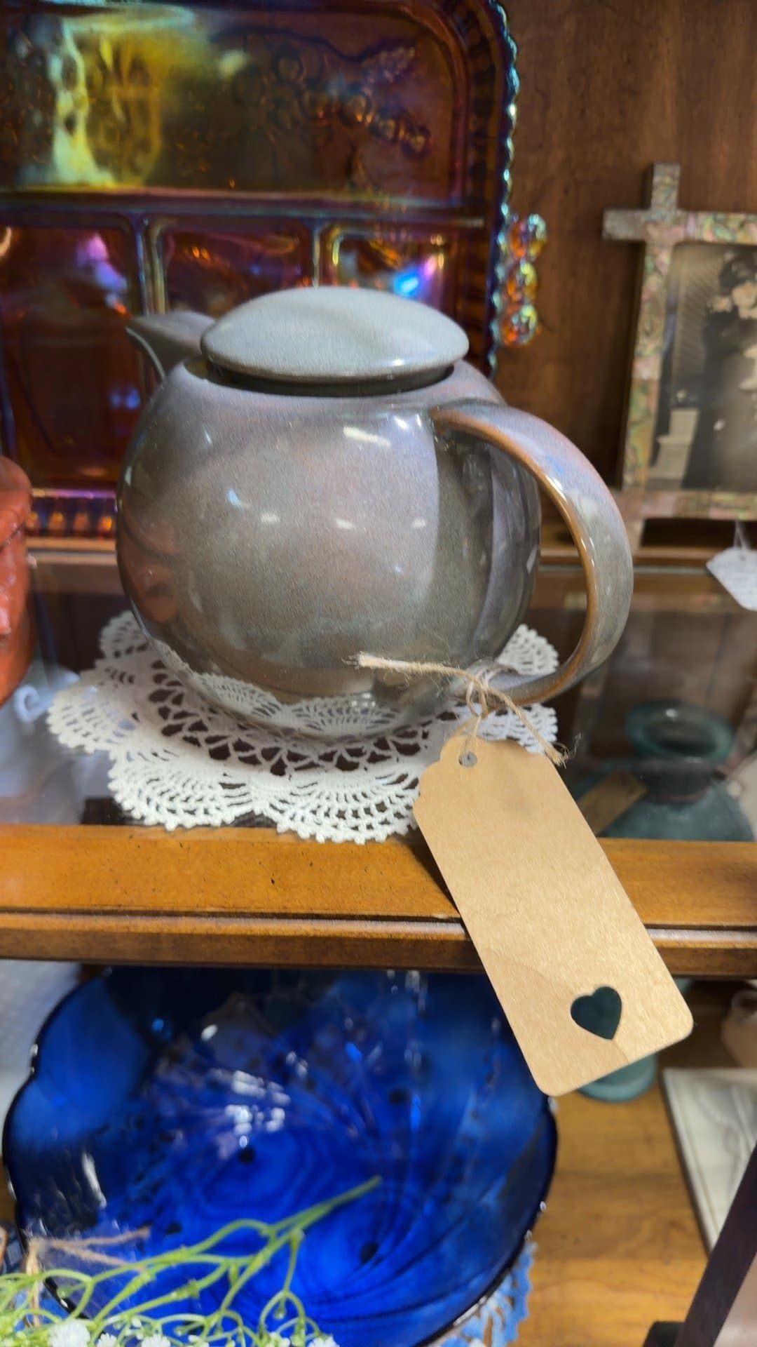 Elegant Earthenware Teapot - Image 1