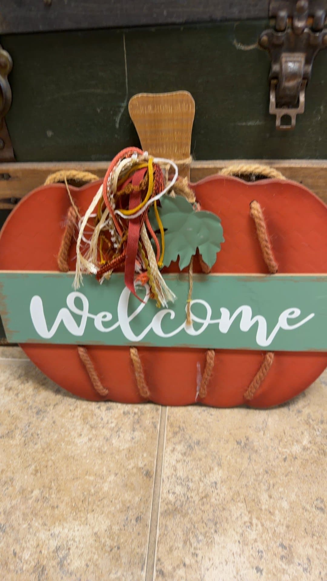 Pumpkin Welcome Sign - Image 1
