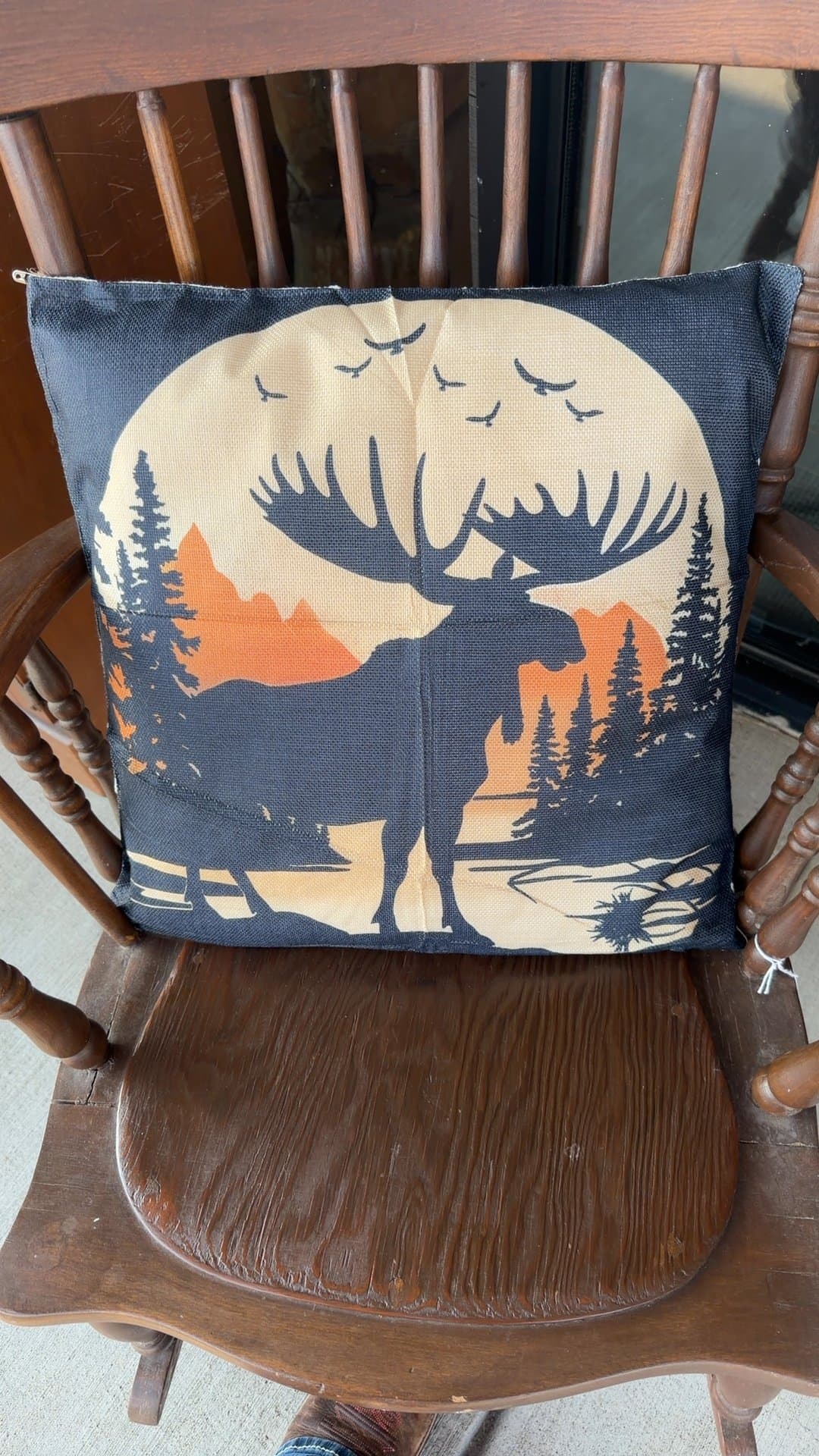 moose pillow - Image 1