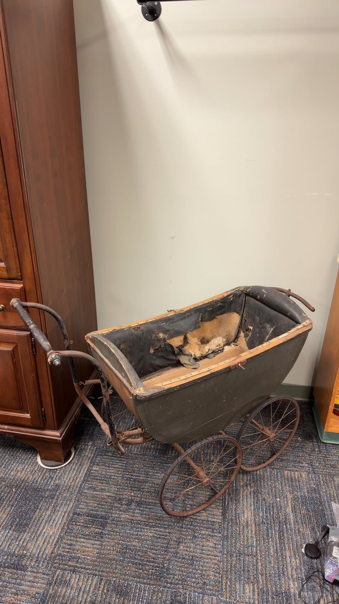 Antique Victorian Baby Carriage - Image 1