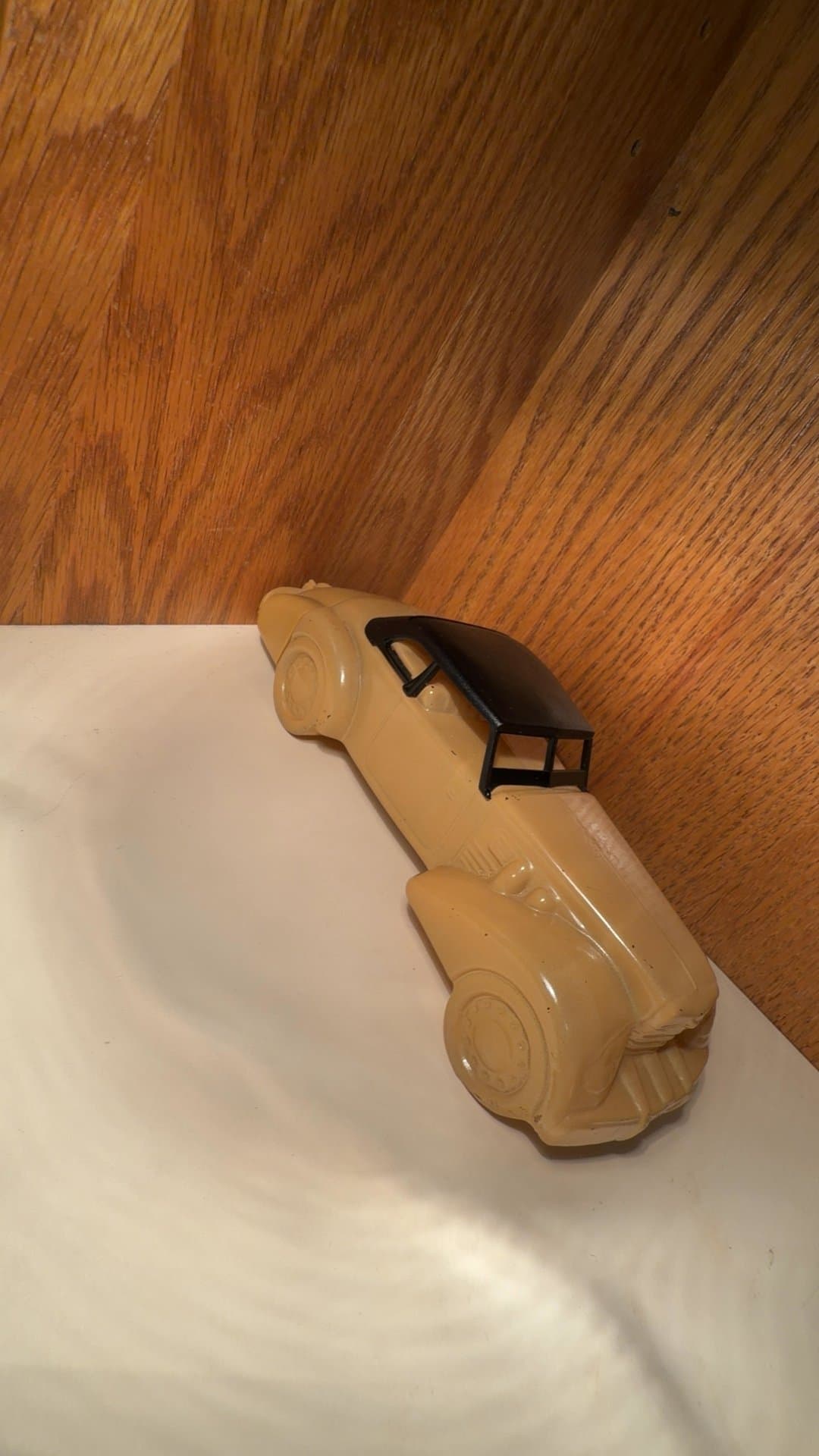 Vintage Avon Model Car Aftershave Bottle - Image 1
