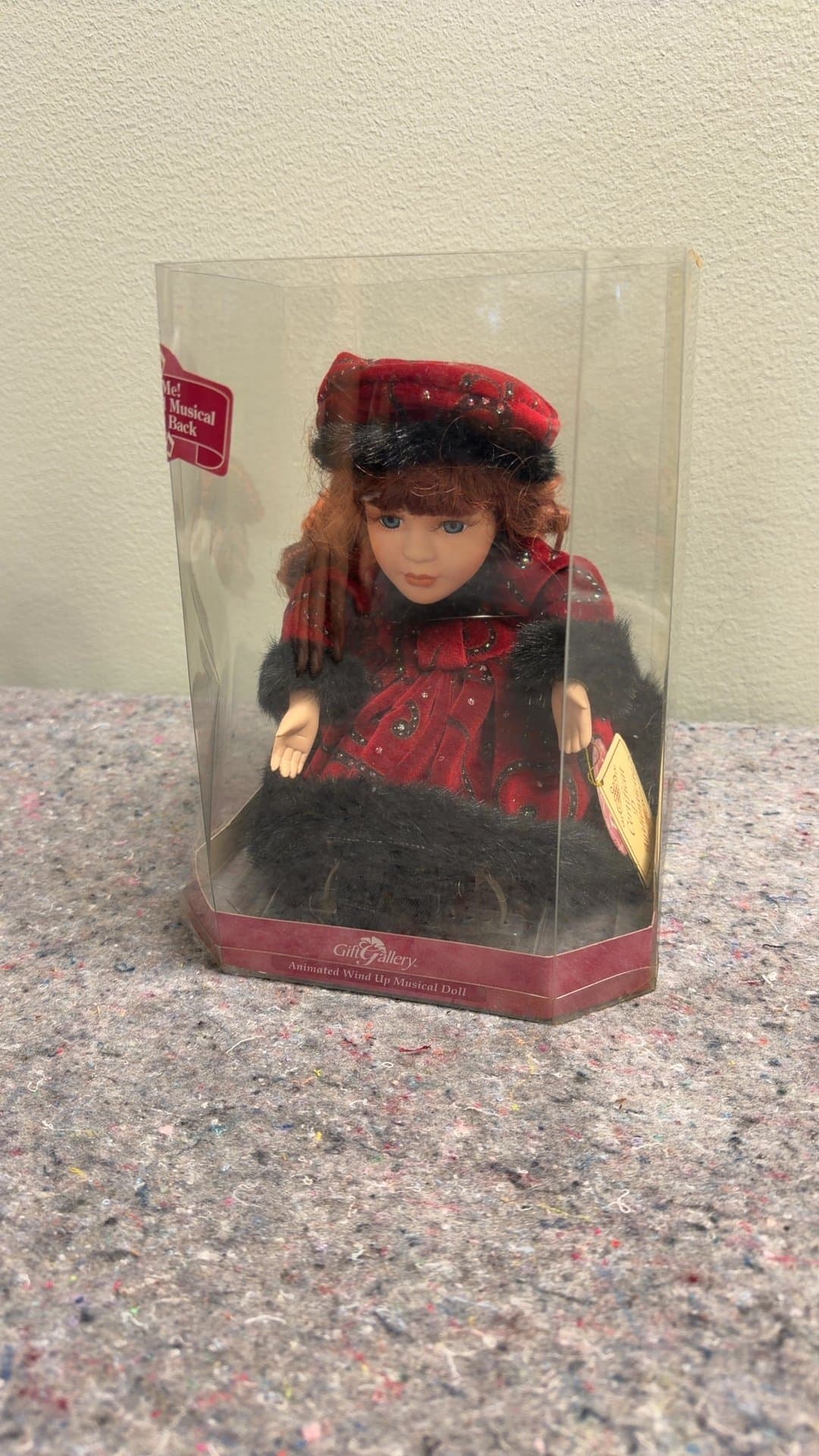 Gift Gallery Animated Wind Up Musical Doll - Image 1