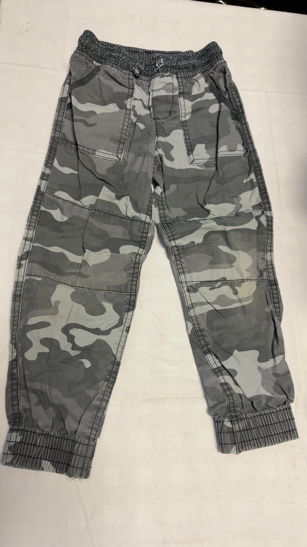 Sonoma Boys Grey Camo Jogger Pants Size 5 - Image 1