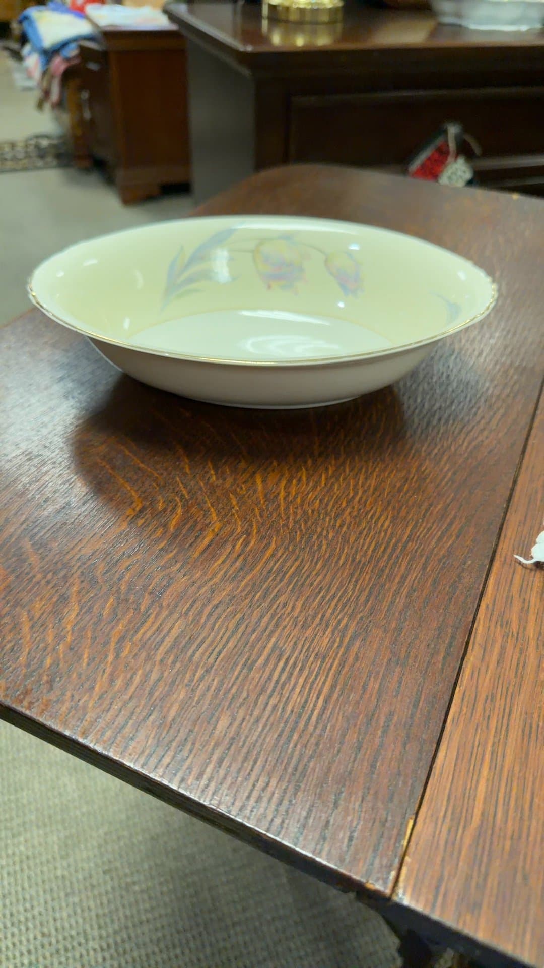 Eggshell Nautilus Serving Bowl - Image 1