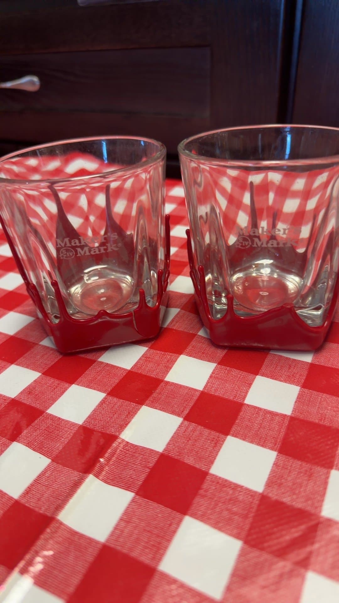 Maker's Mark Whiskey Glasses Set - Image 1