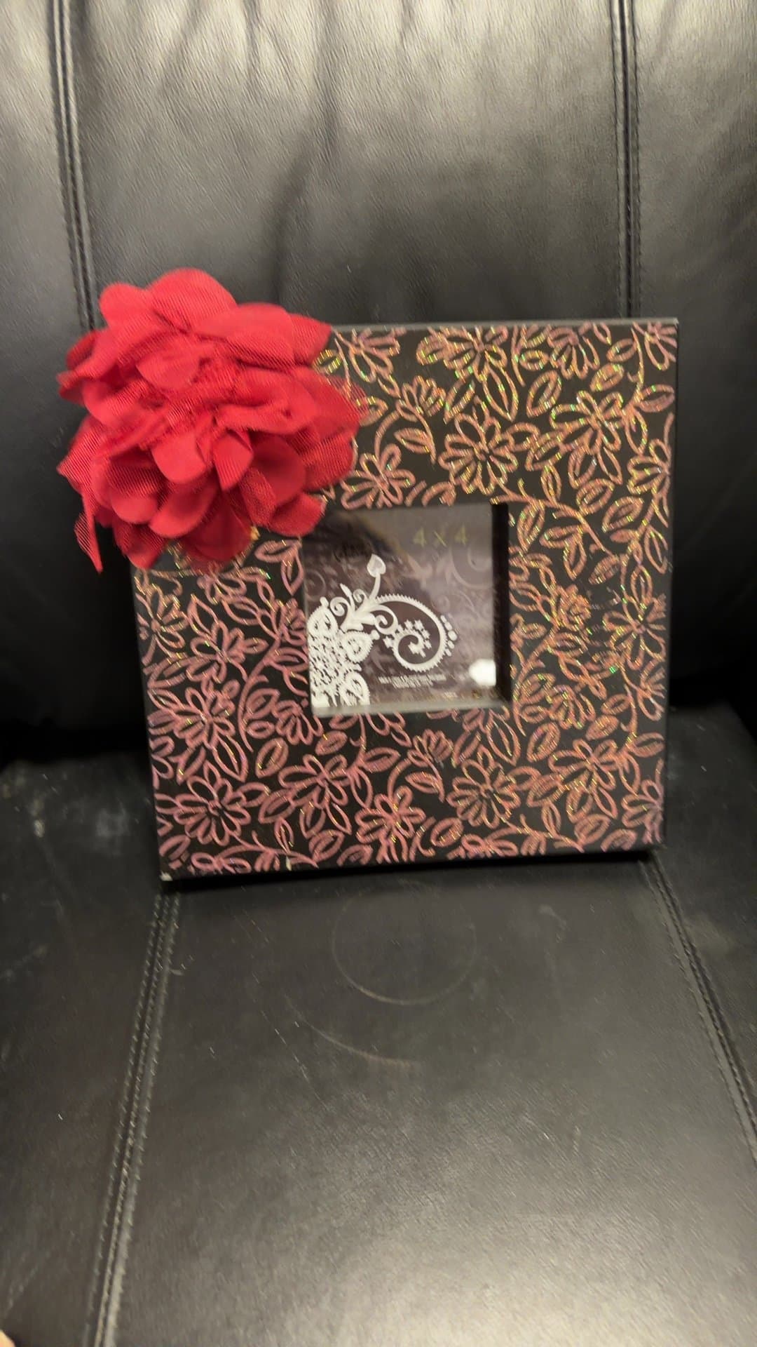 Decorative Photo Frame with Glitter Flowers - Image 1