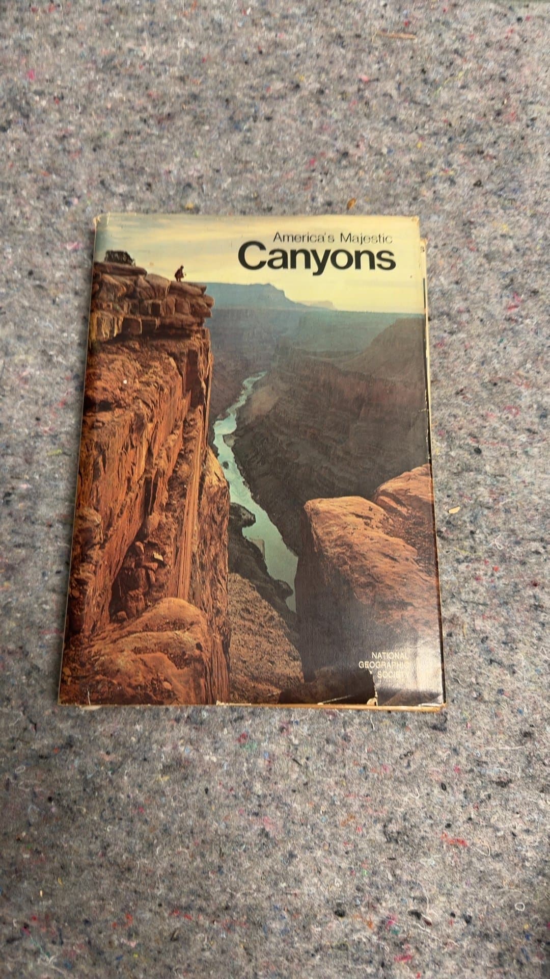 America's Majestic Canyons Booklet - Image 1