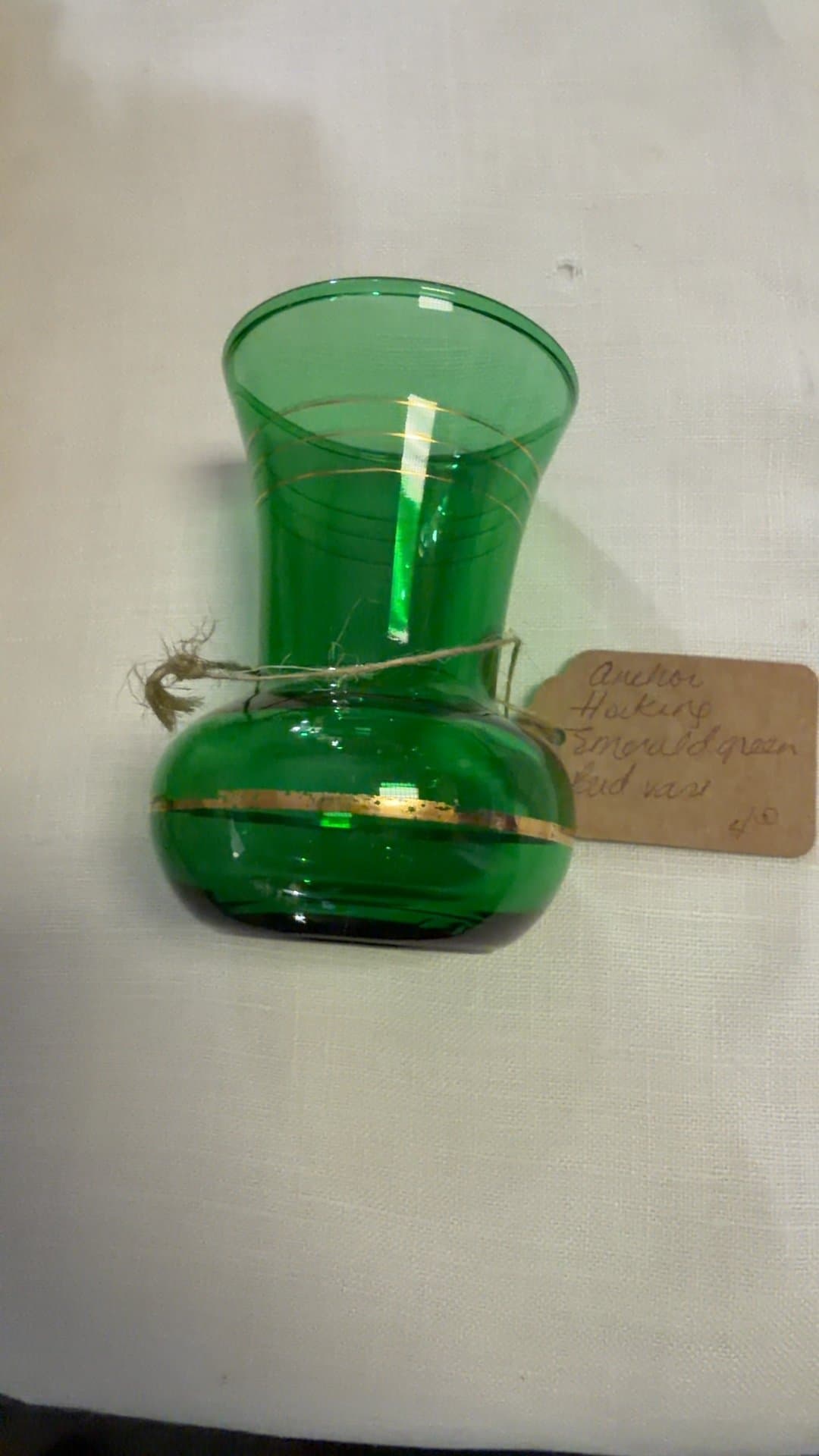 Anchor Hocking Emerald Green Bud Vase - Image 1
