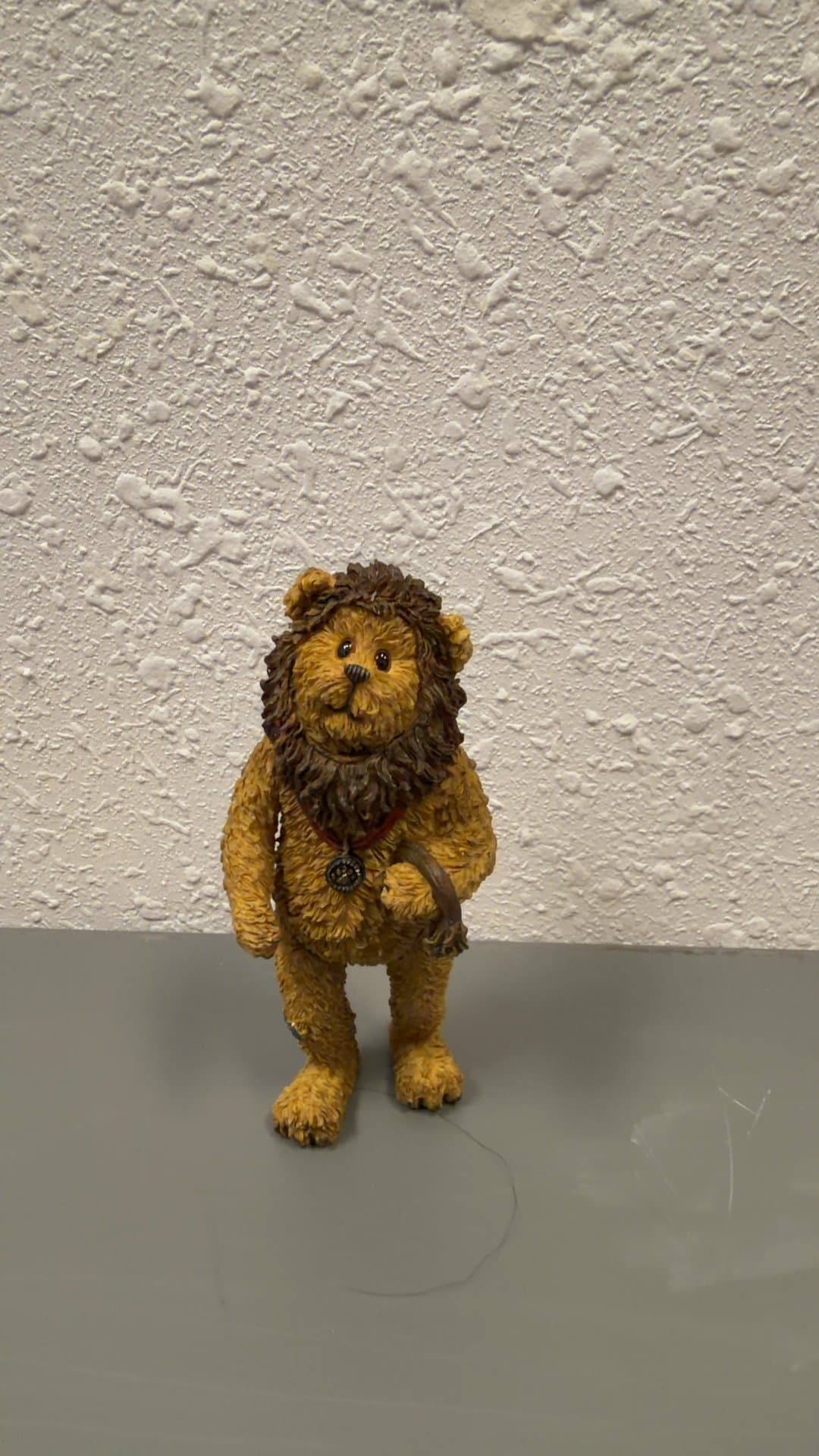 Boyds Bears Cowardly Lion Resin Figurine - Image 1