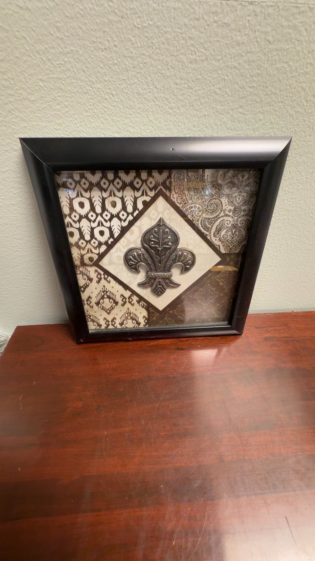 Framed Fleur-de-Lis Decorative Wall Art - Image 1