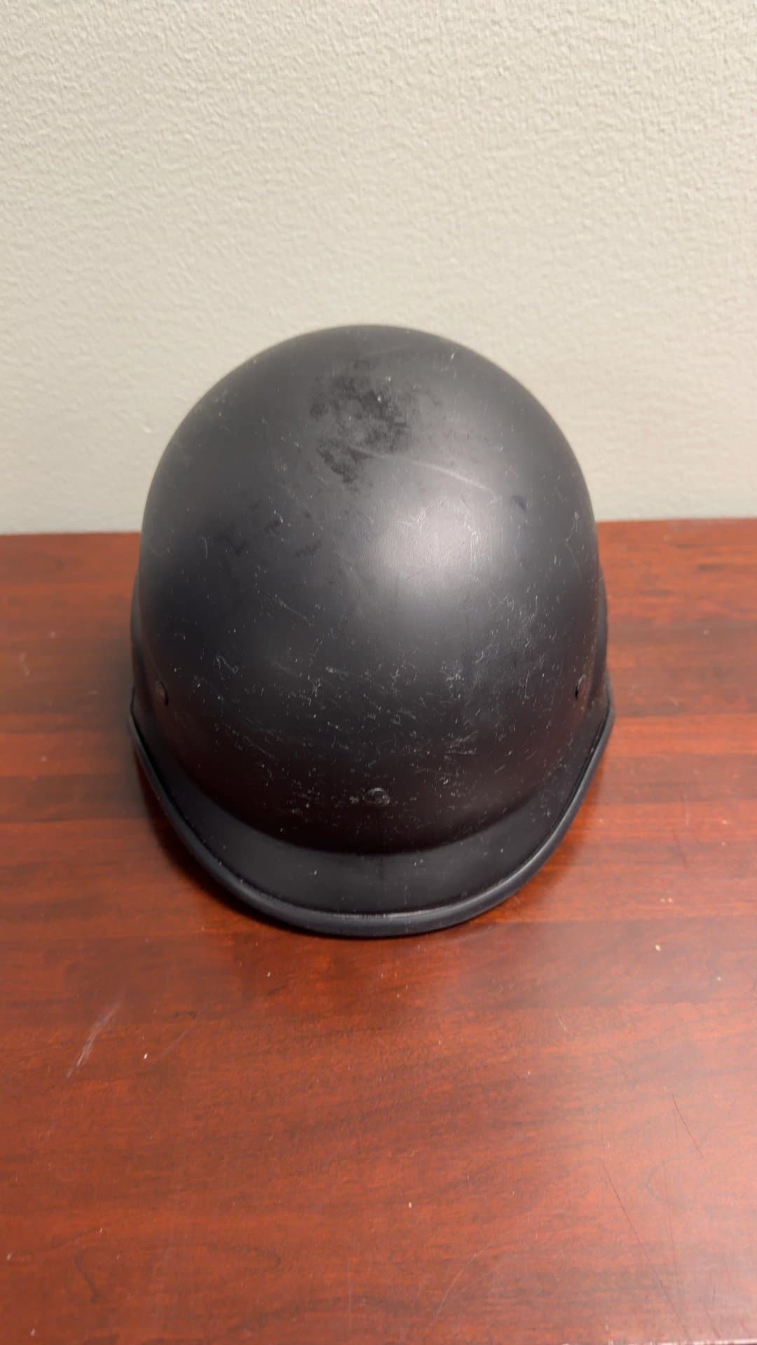 Black Tactical Helmet - Image 1