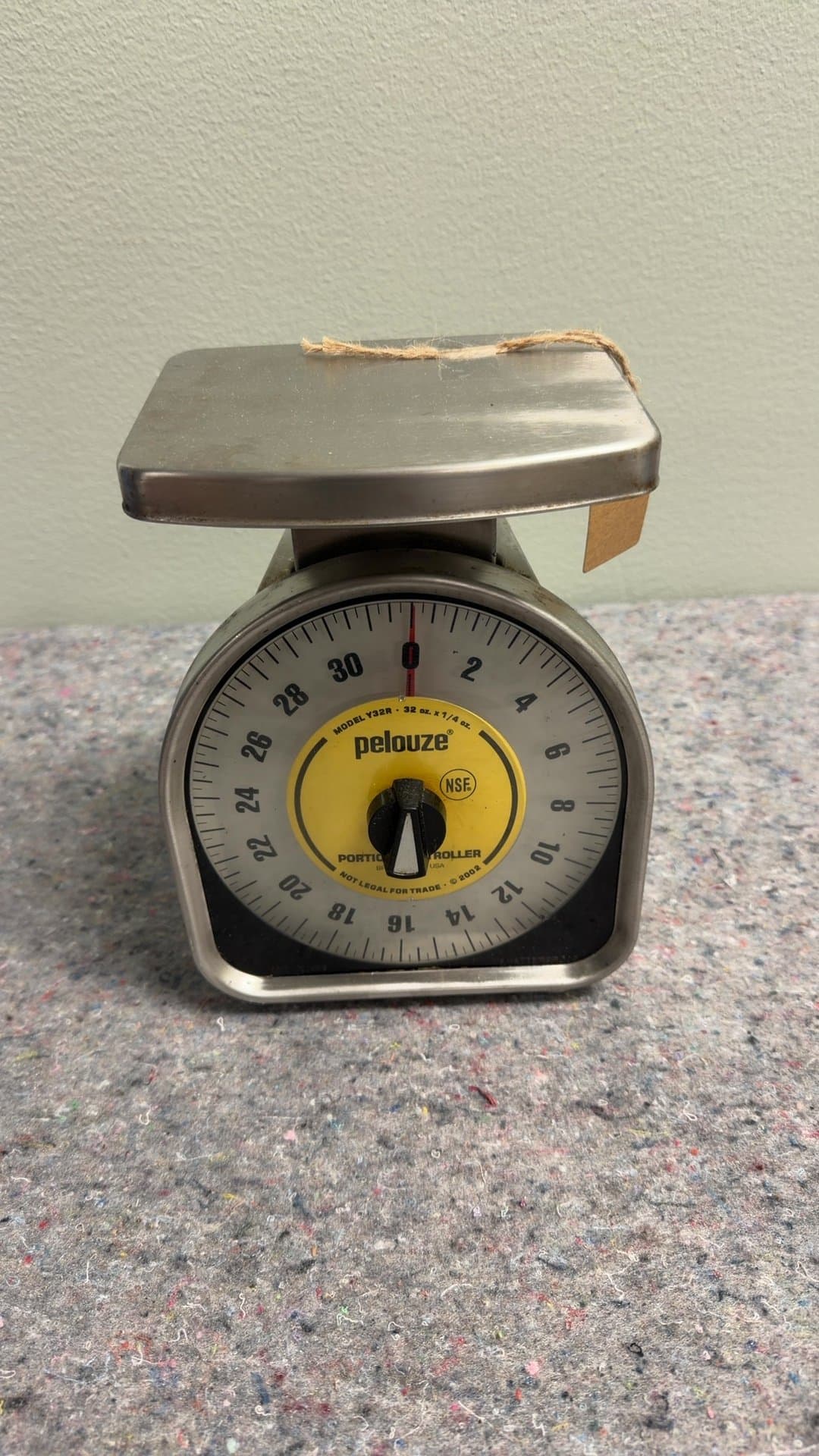 Pelouze Model Y32R Portion Control Scale - Image 1