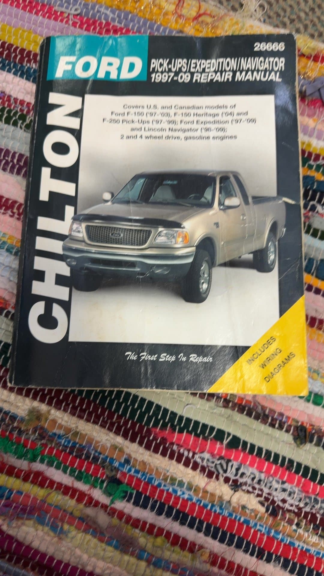 Chilton Ford Pick-Ups/Expedition/Navigator 1997-09 Repair Manual - Image 1