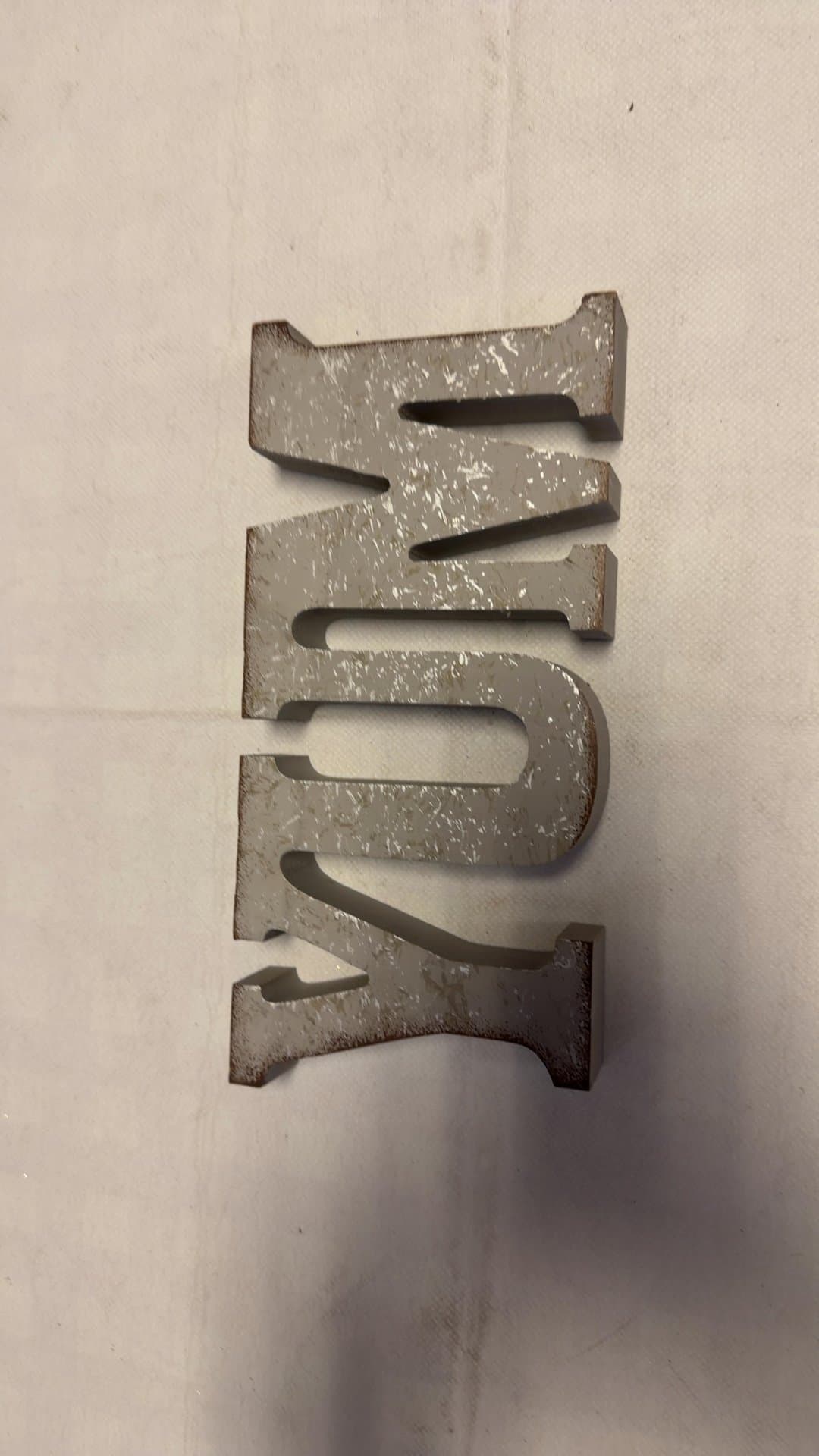 Rustic 'YUM' Block Letter Sign Decor - Image 1