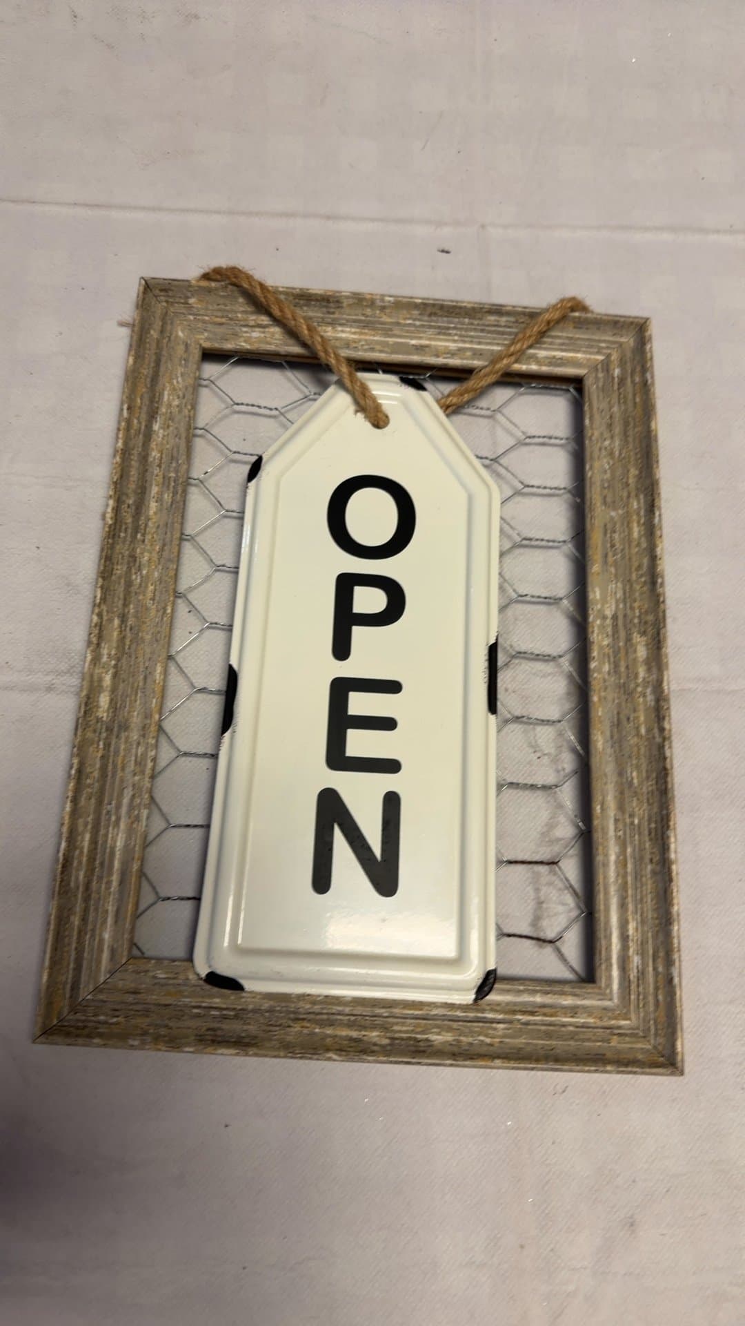 Farmhouse Style Rustic Double-Sided Open/Closed Wall Sign with Chicken Wire Frame - Image 1