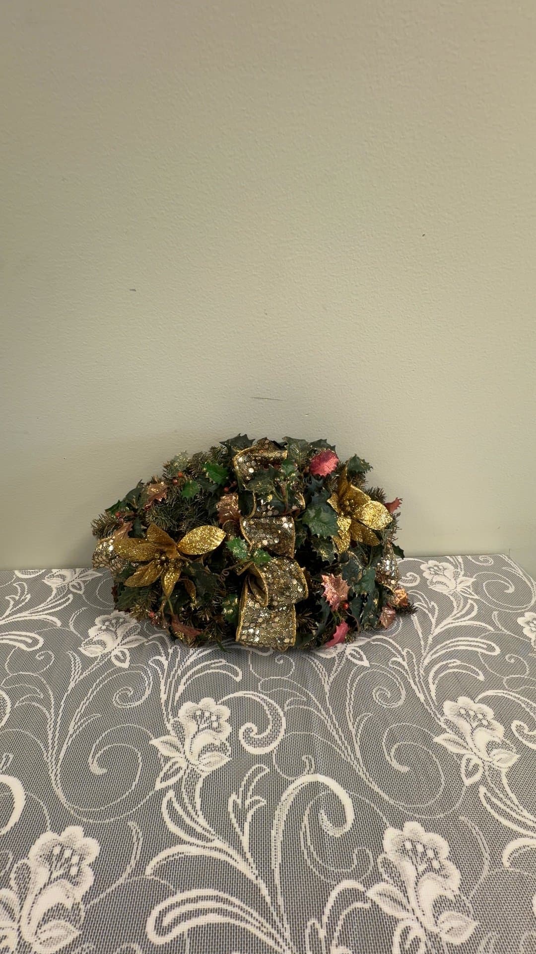 Artificial Christmas Table Centerpiece Arrangement with Gold Bows and Leaves - Image 1
