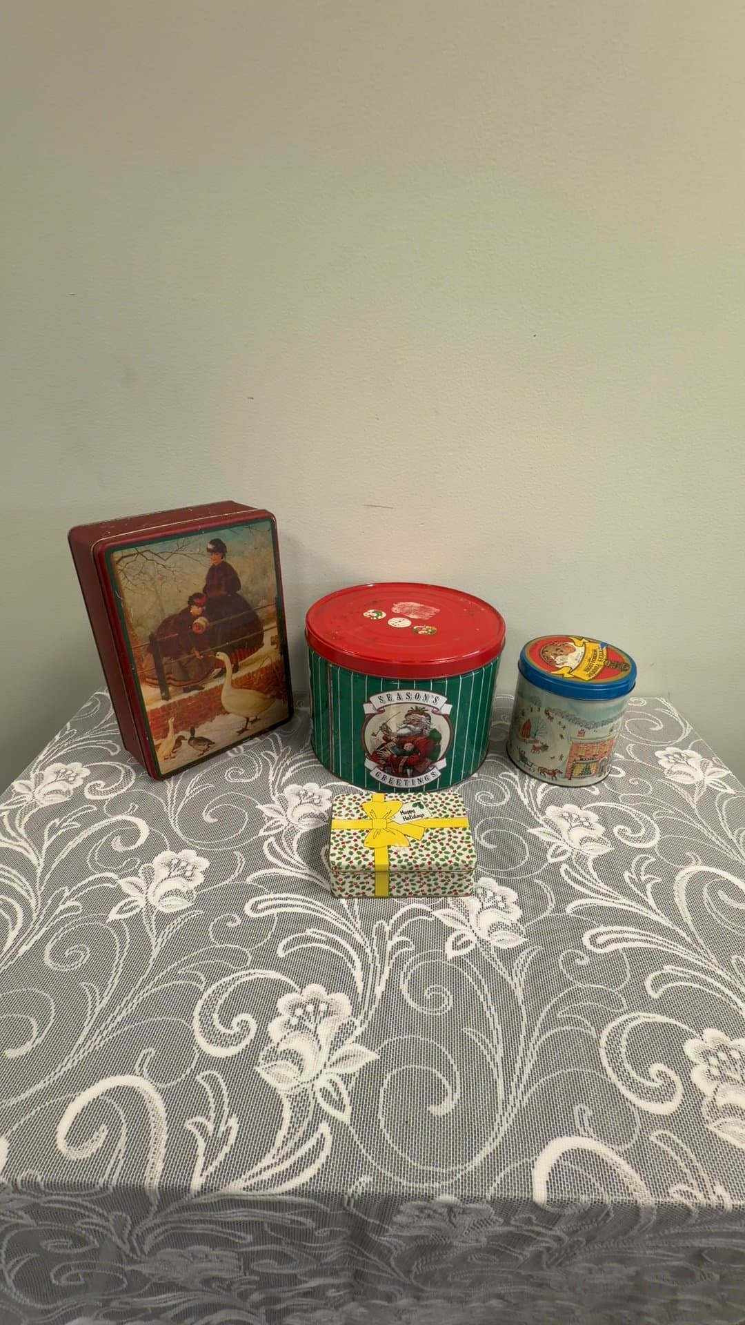 Vintage Christmas Decorative Metal Tins - Set of 4 - Image 1