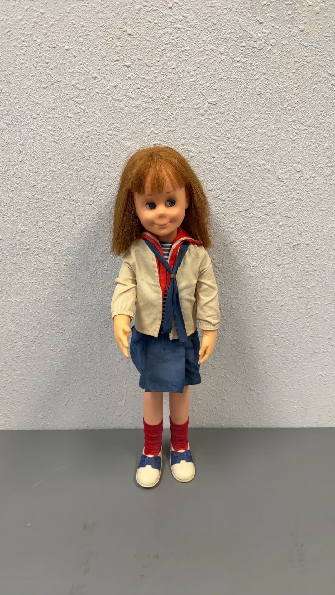 Vintage 1961 Mattel Charmin' Chatty Talking Doll with Records and Glasses - Image 1