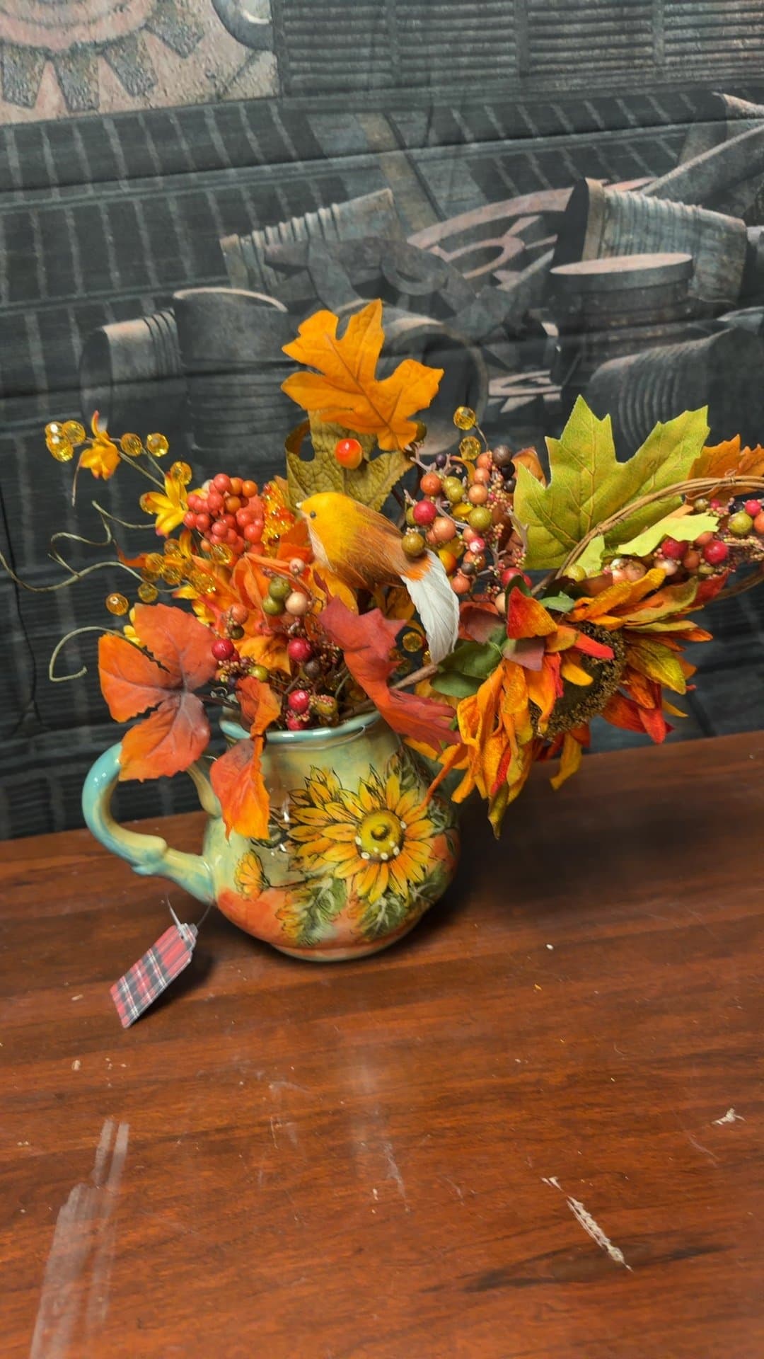 Item 16 - Image 1