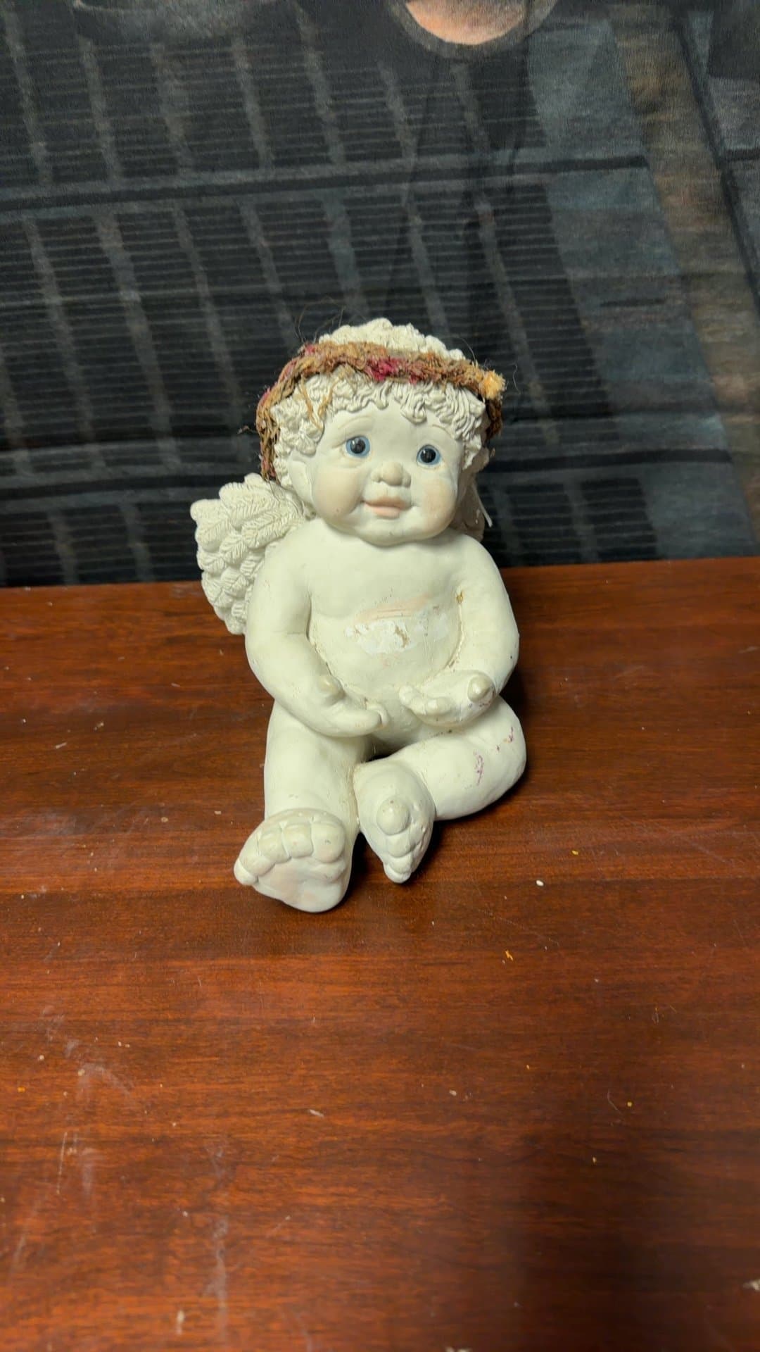 Item 18 - Image 1