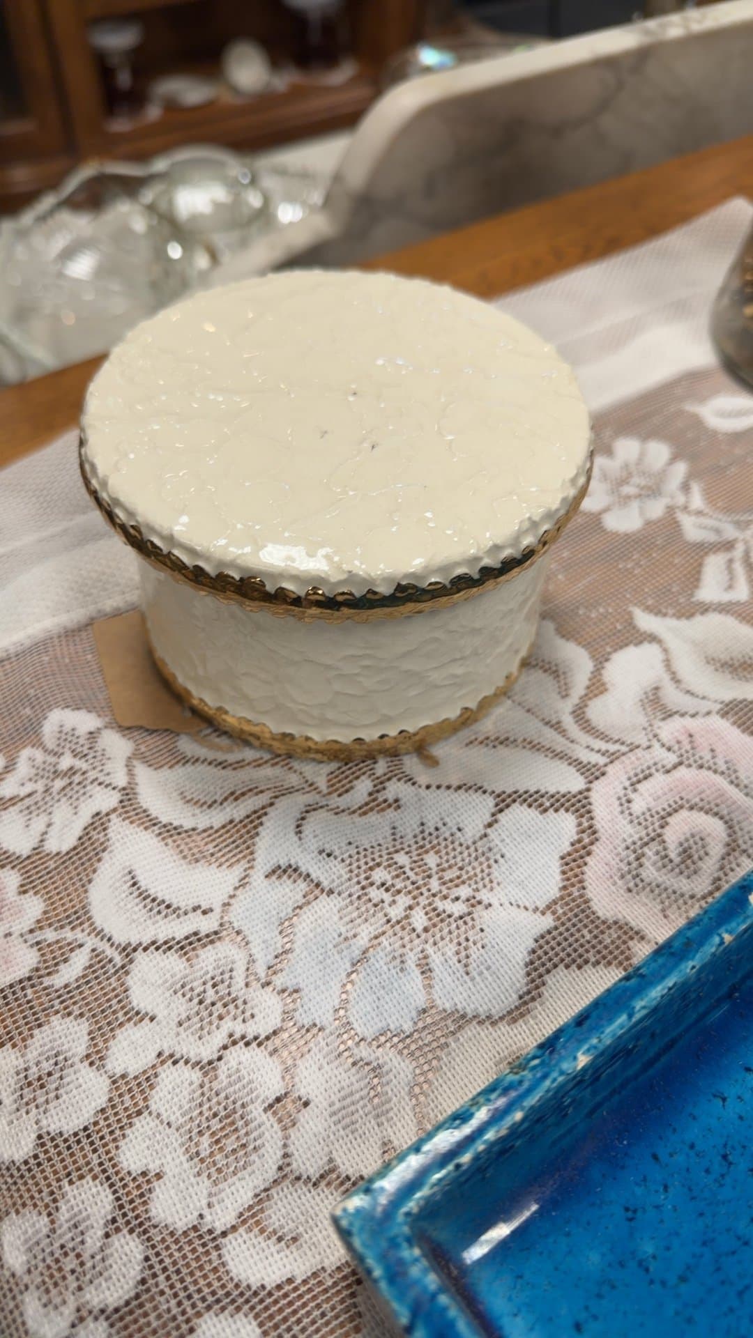 1951 Ceramic Trinket Box - Image 1