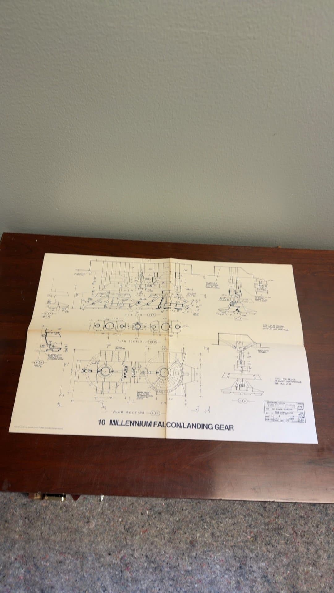 Star Wars Millennium Falcon Landing Gear Blueprint - Image 1
