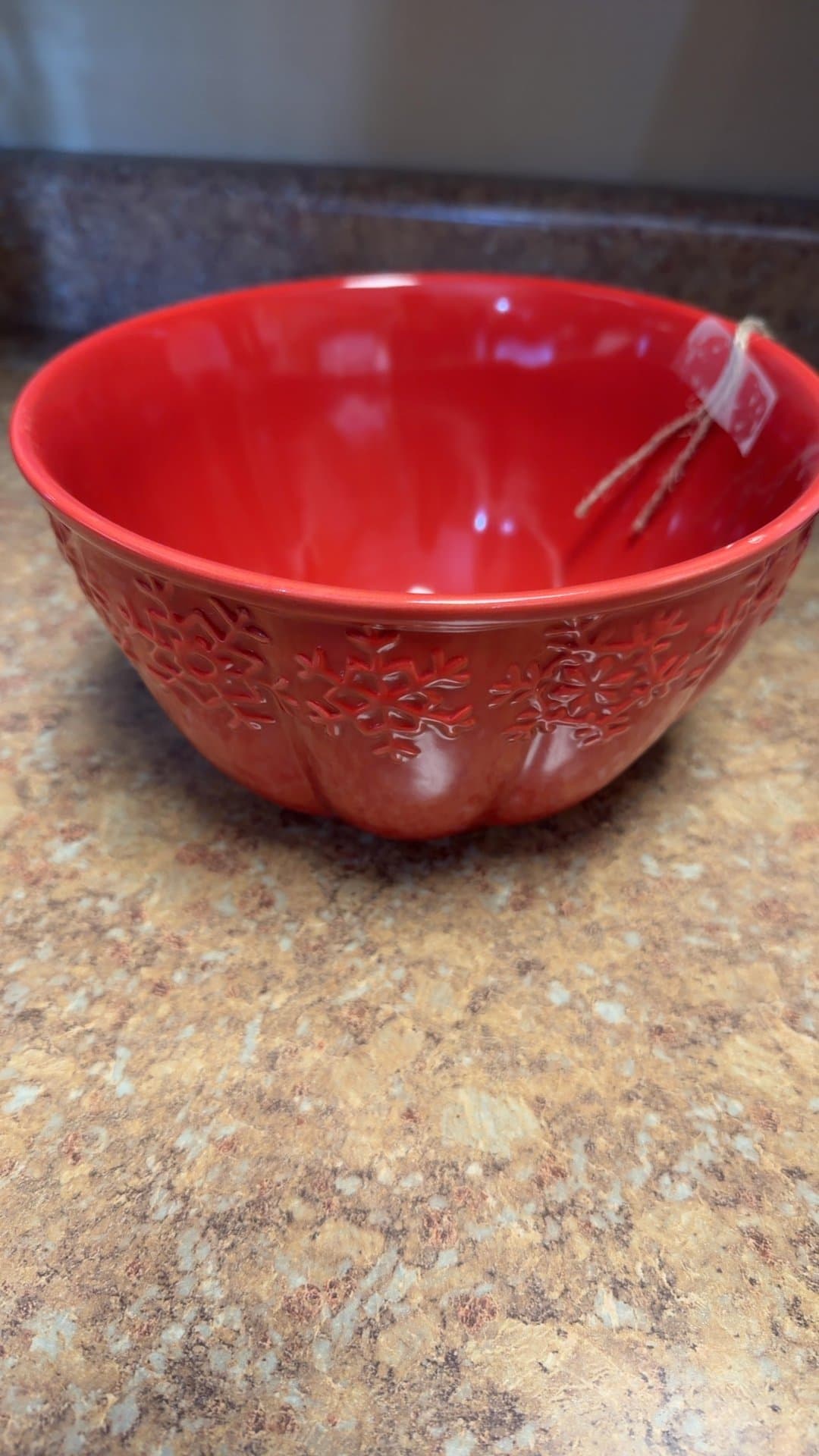 Red Ceramic Snowflake Bowl - Image 1
