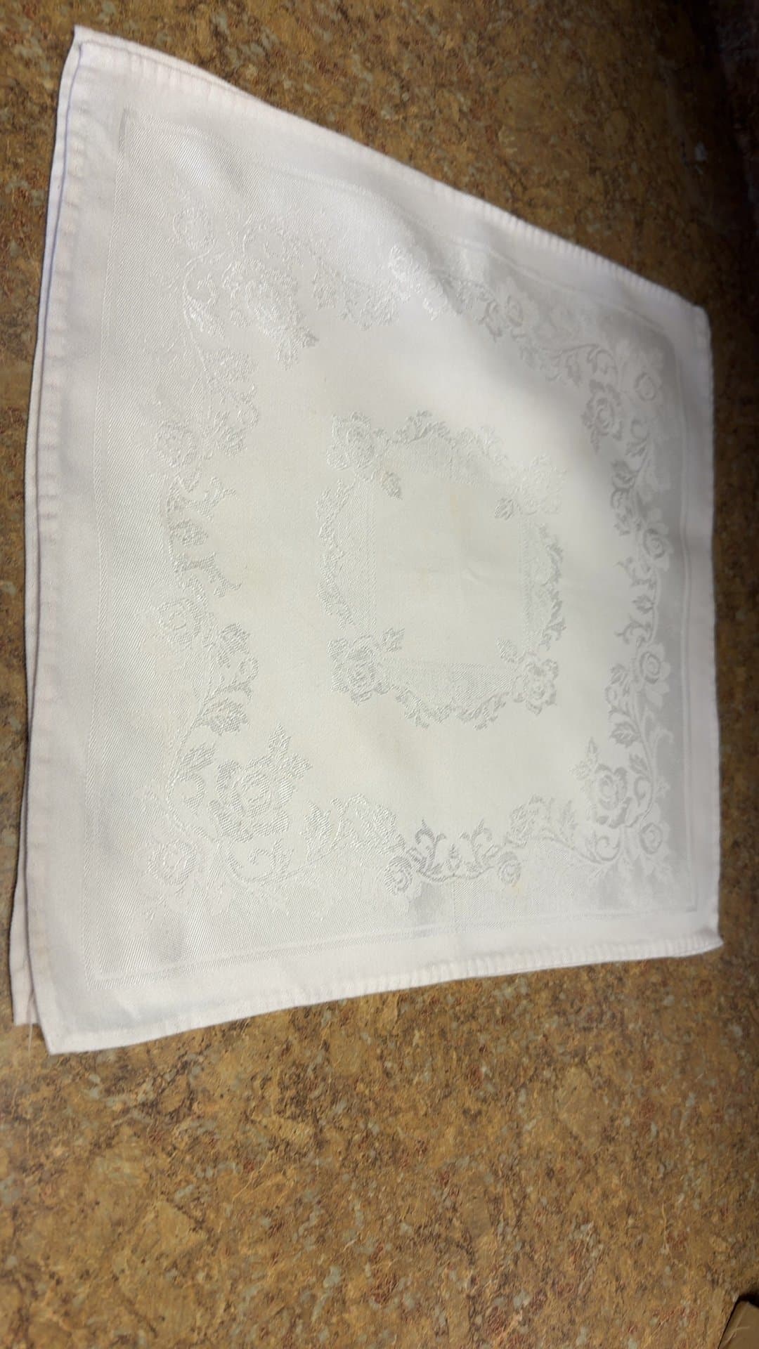Vintage White cloth napkins-3 - Image 1