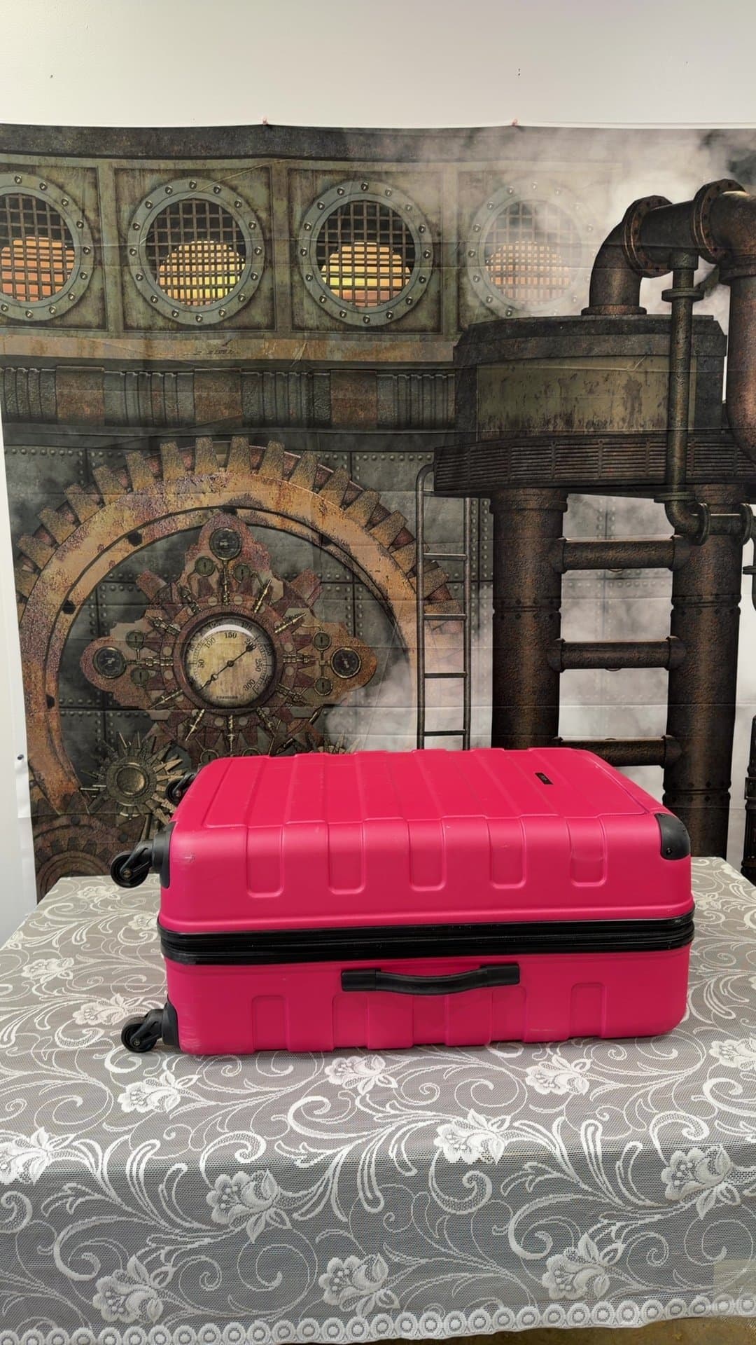 iPack Pink Hard Shell Spinner Suitcase - Image 1