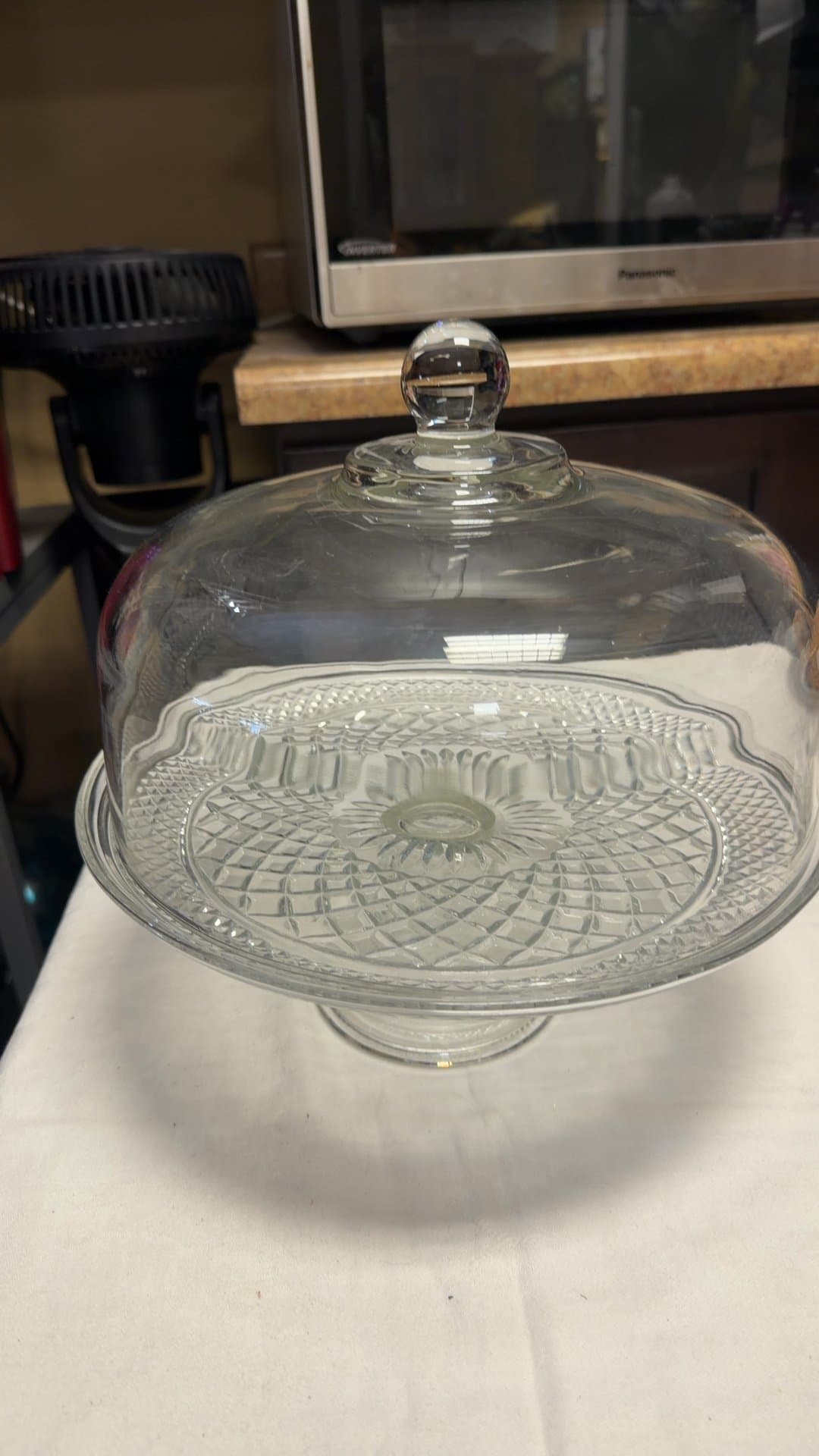 Clear Pressed Glass Cake Stand with Dome Lid - Image 1
