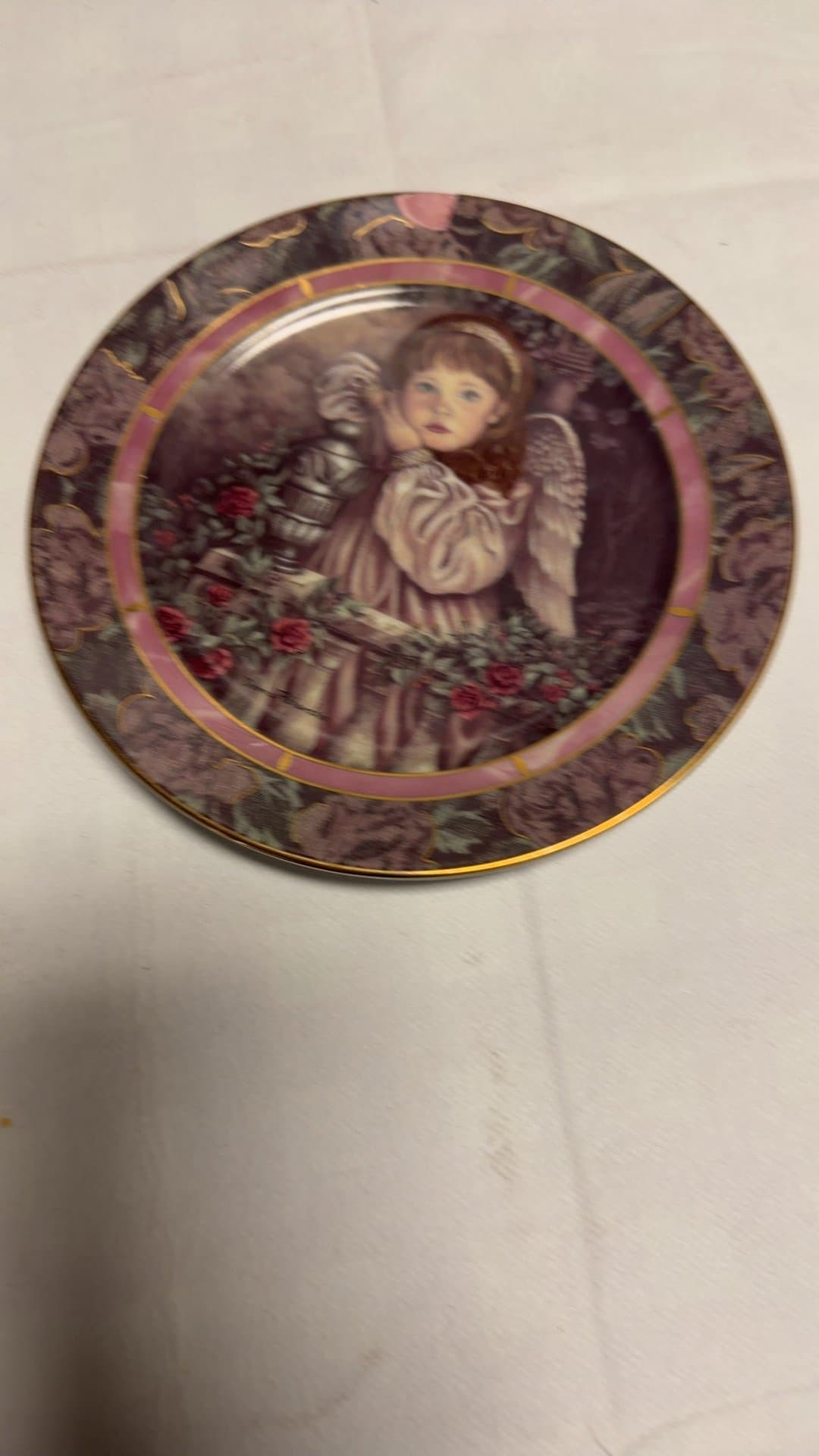 Bradford Exchange 'Hope' Collector Plate- chipped - Image 1