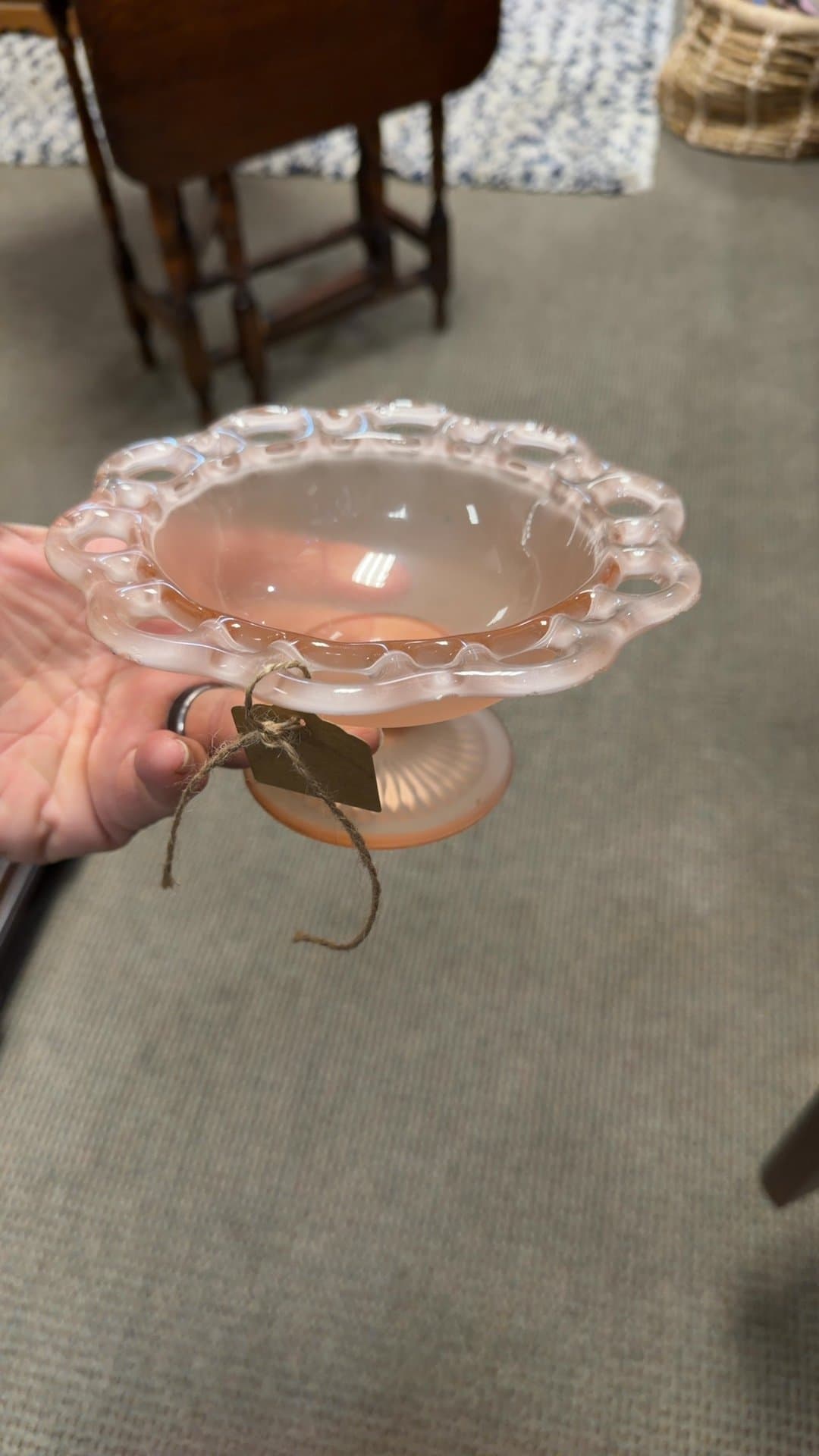 Anchor Hocking 'Old Country' Lace Edge Depression Glass Candy Dish - Image 1