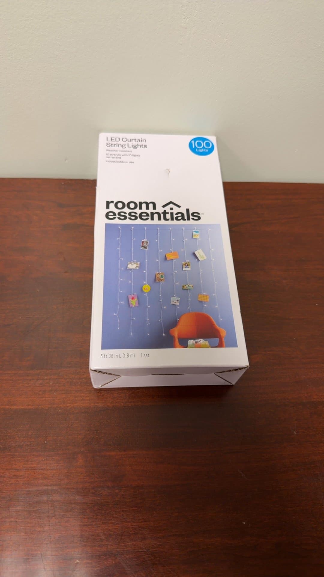 Room Essentials LED Curtain String Lights - Image 1