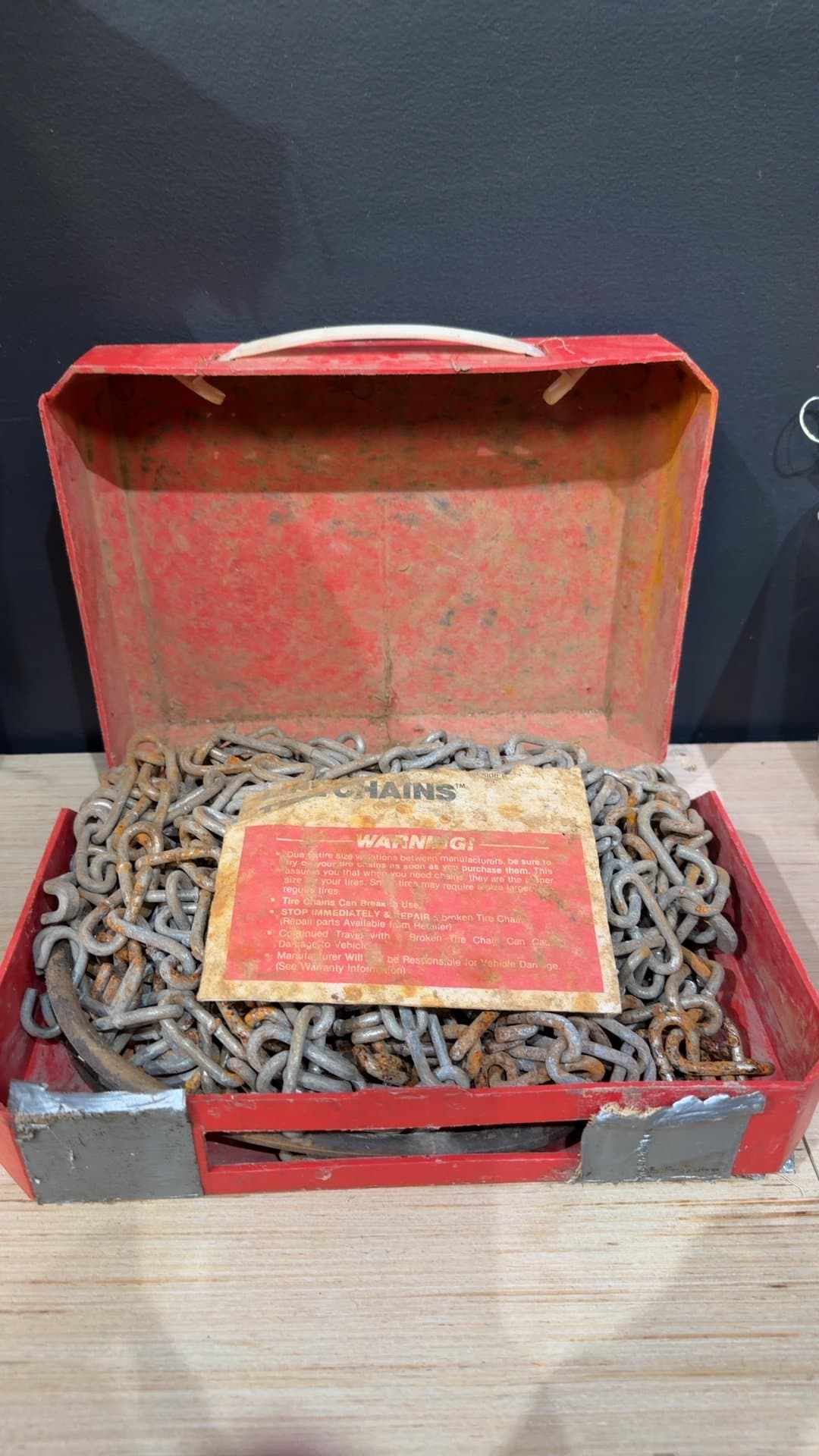 Vintage Link Tire Chains in Carrying Case-case needs replaced - Image 1