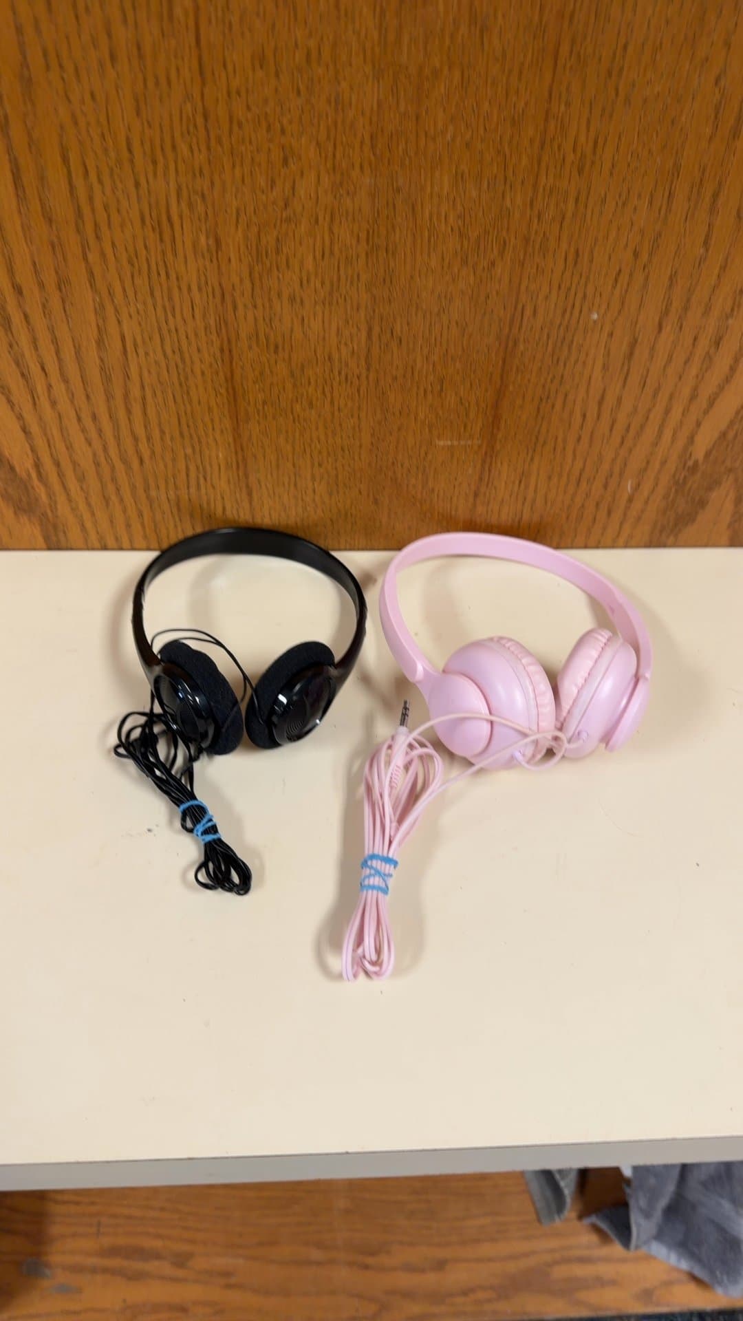 Pair of On-Ear Wired Headphones in Pink and Black - Image 1