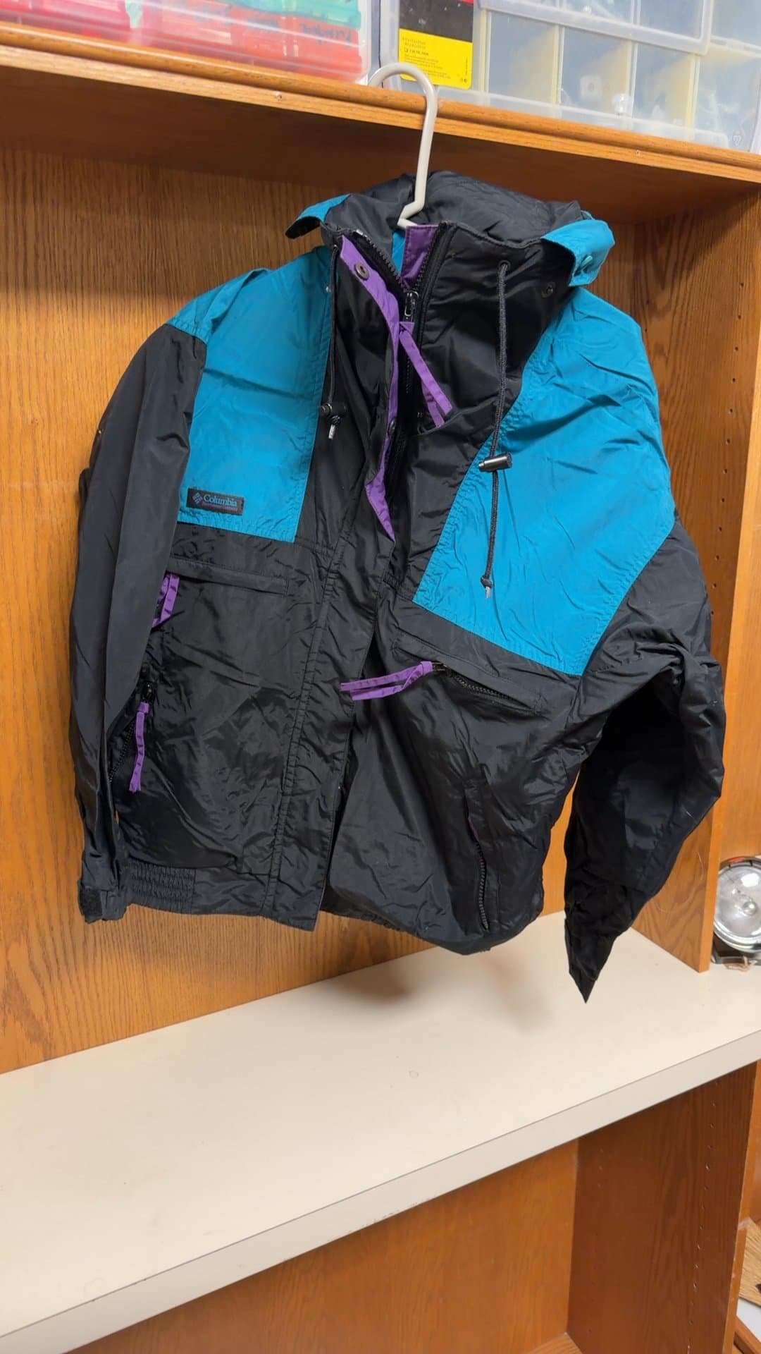 Columbia Women's Radial Sleeve Jacket - Image 1